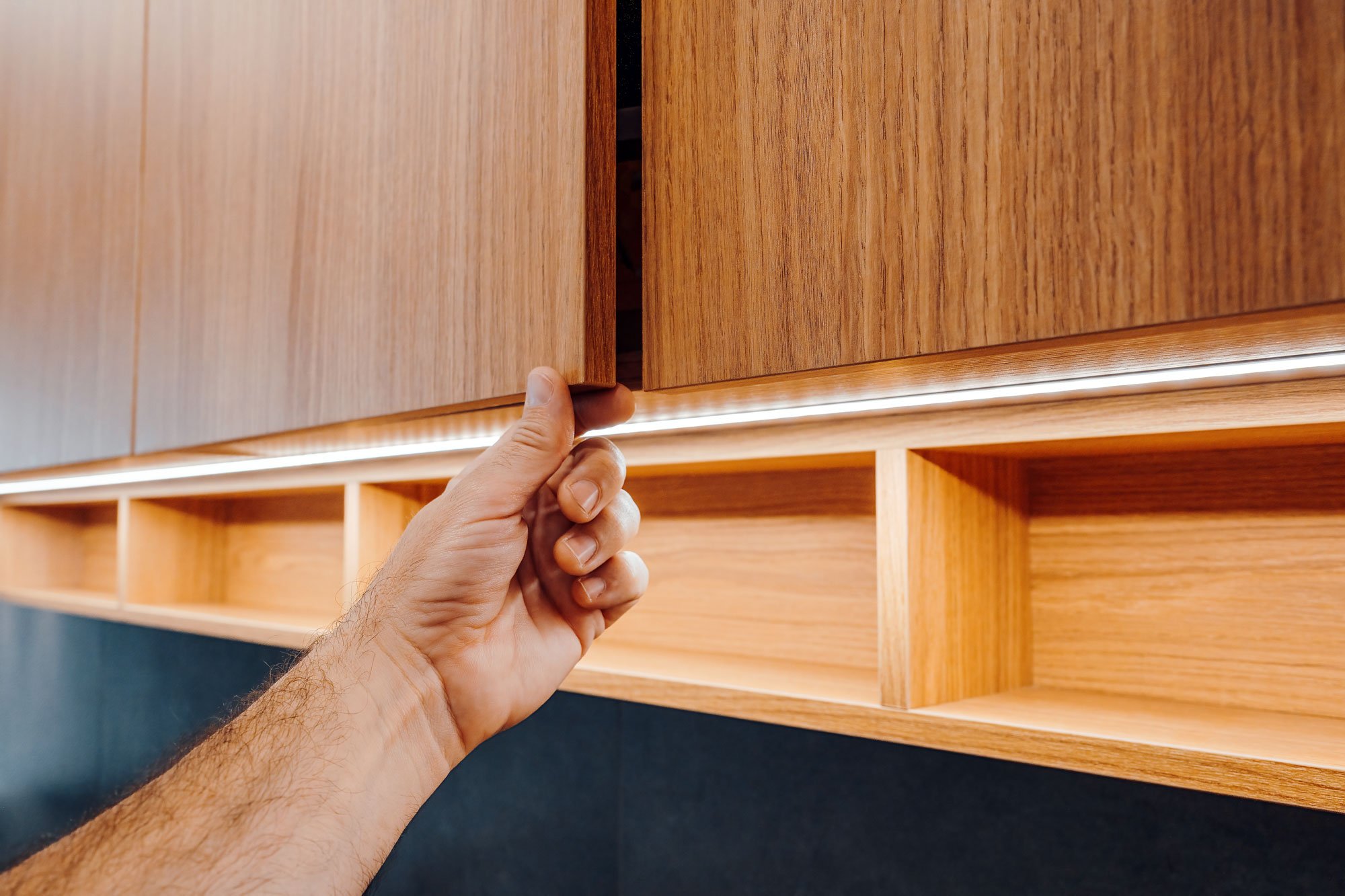 Consultation icon - a speech bubble within a circular outline.