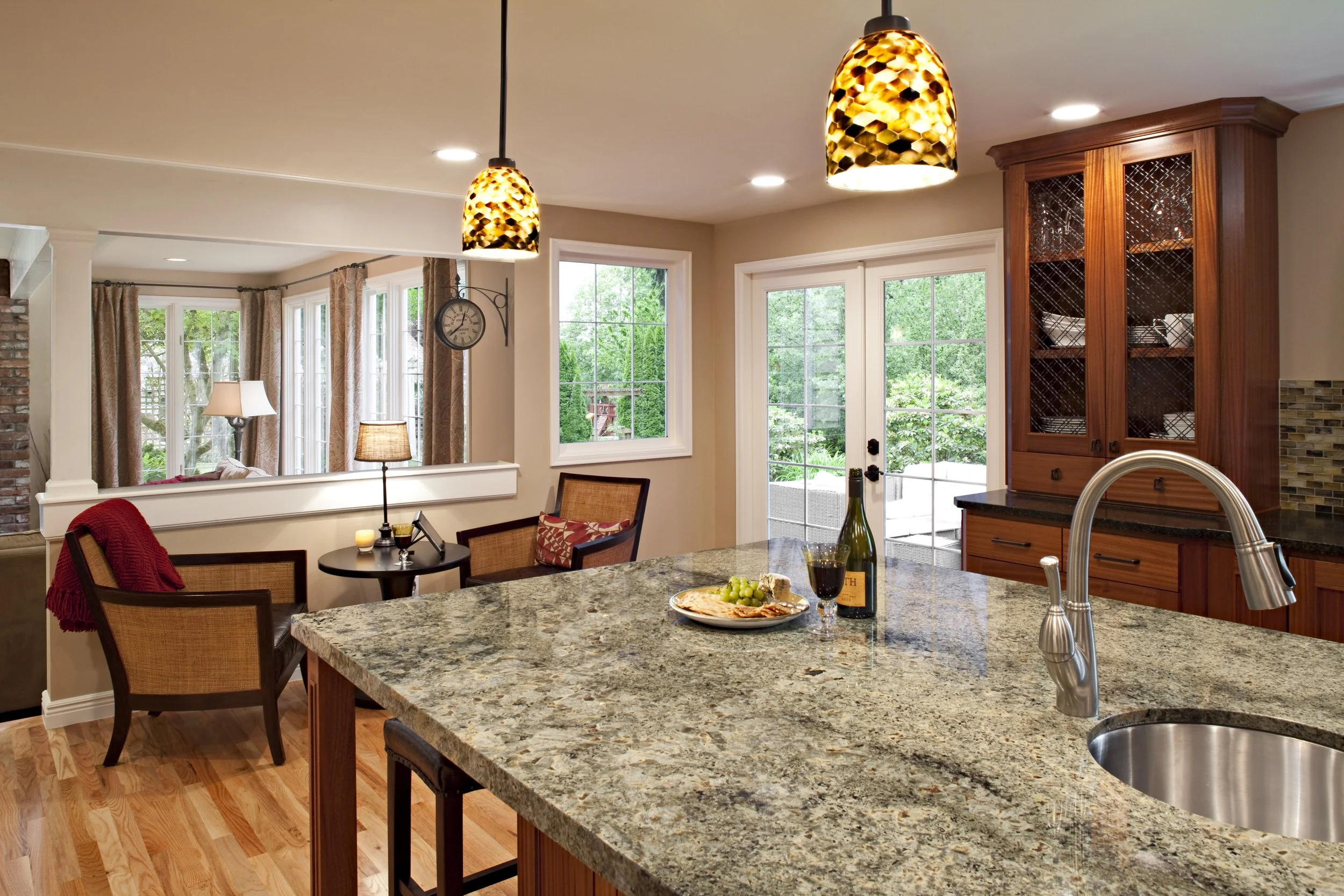 Christian Kitchen 3.jpg