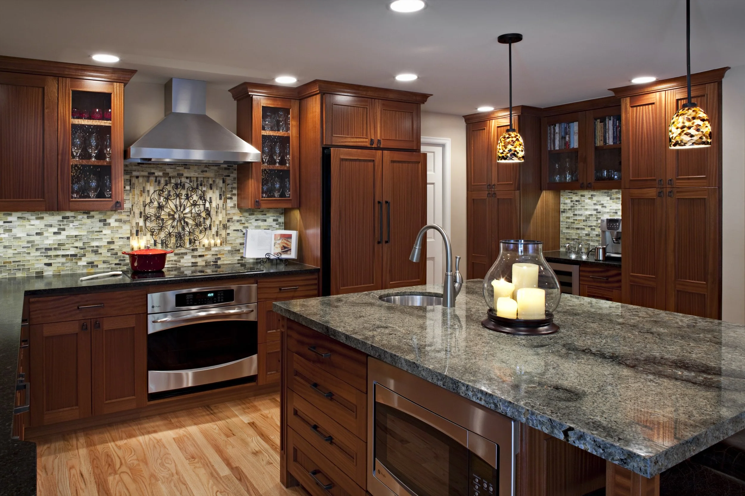 Christian Kitchen 1.jpg