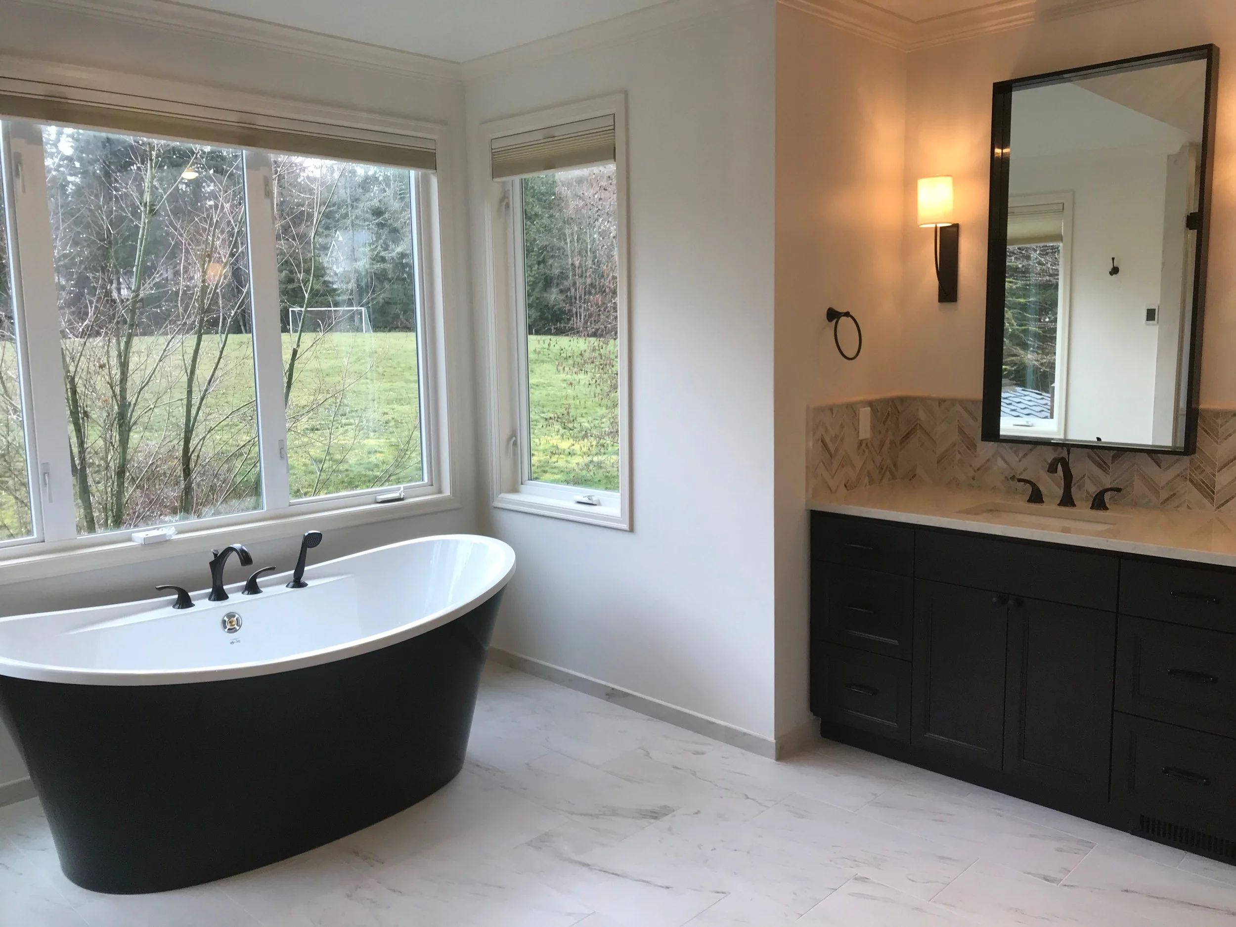 Morrow bathroom 5.jpg