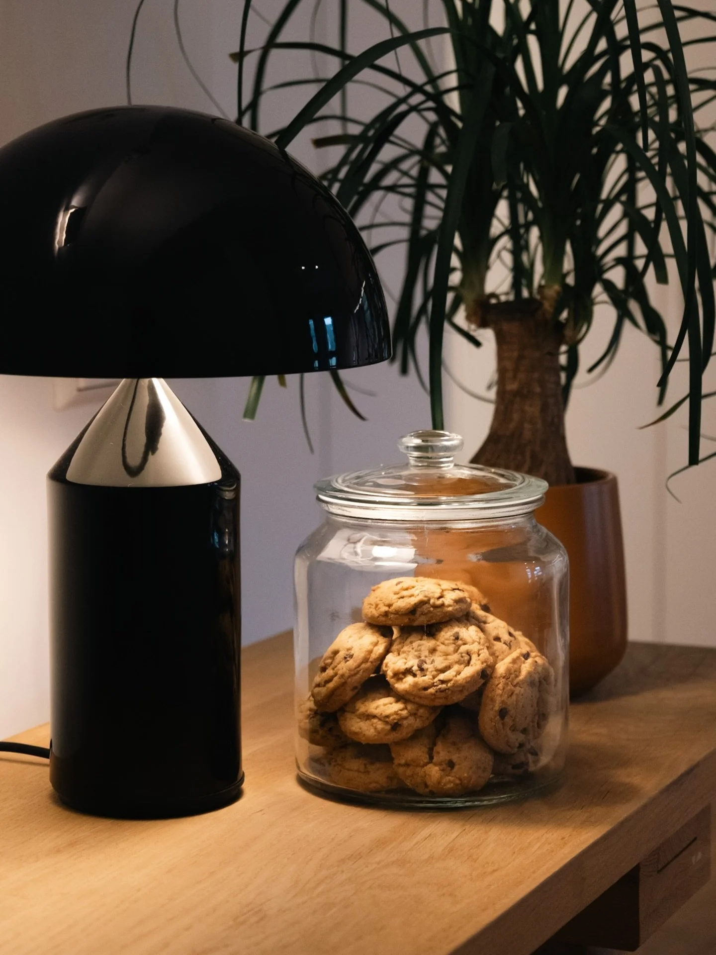 Craving some freshly made goods at your office? 

Whether it&rsquo;s weekly cookies, monthly treat box or tailored subscription - your workdays deserve that little extra sweetness✨ 

Check out our website for more infos! 🤍