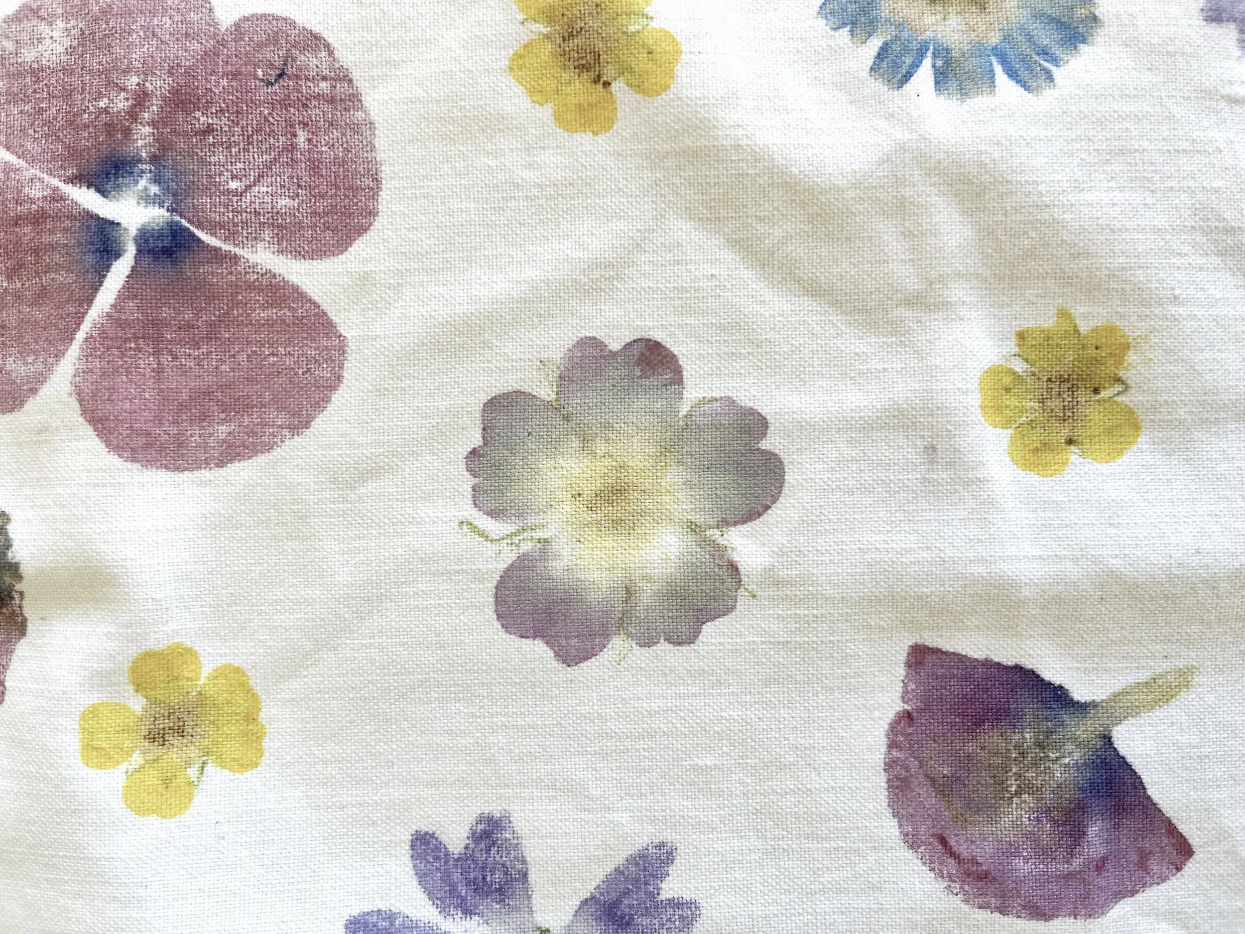 flowerpillows-close5.jpg