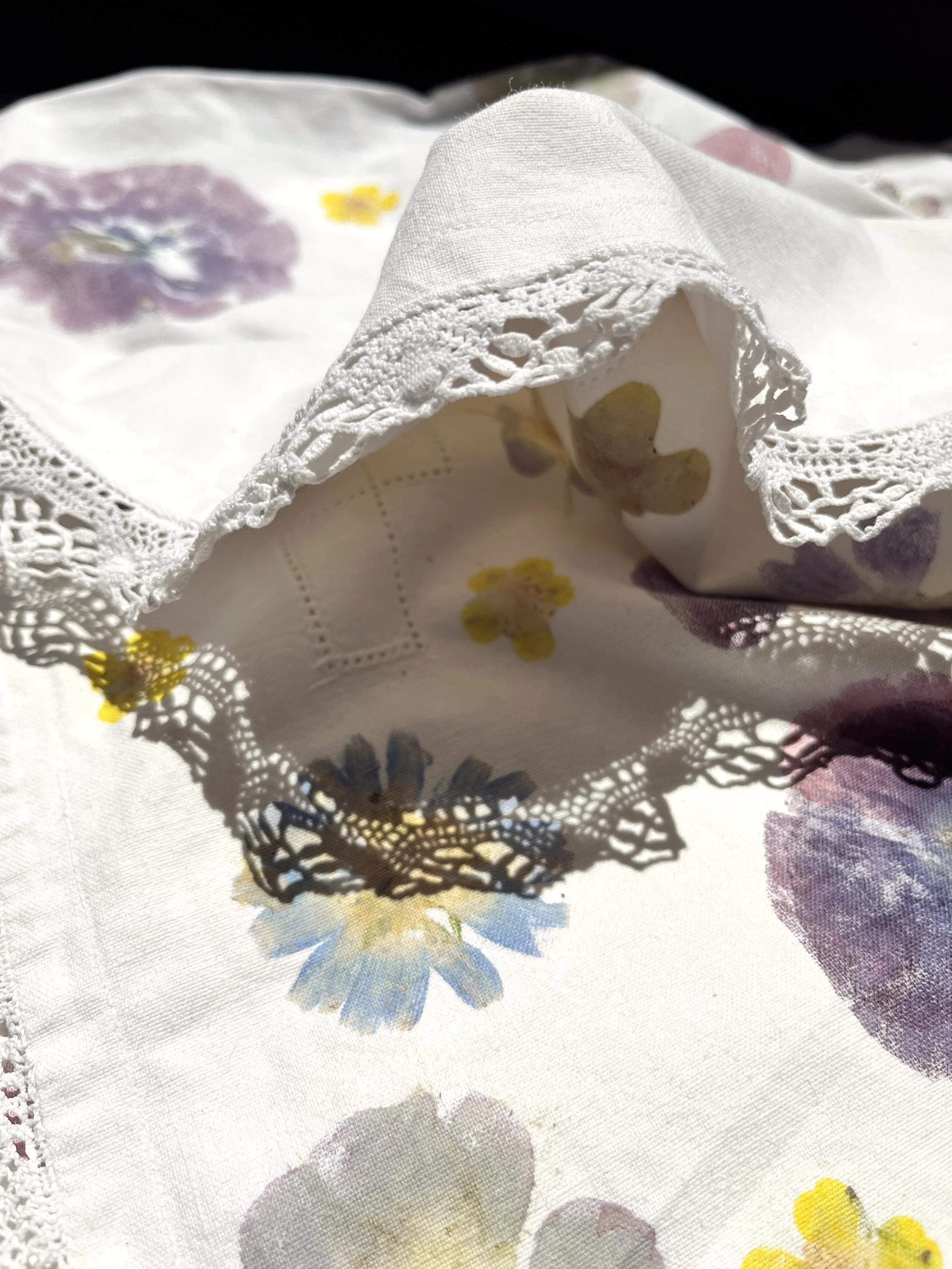 flowerpillows-close7.jpg