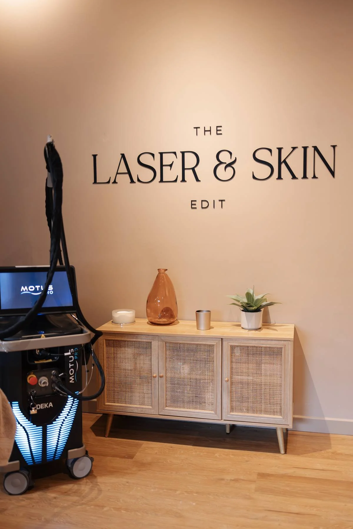 Client consultation and patch test for personalized laser treatment plan