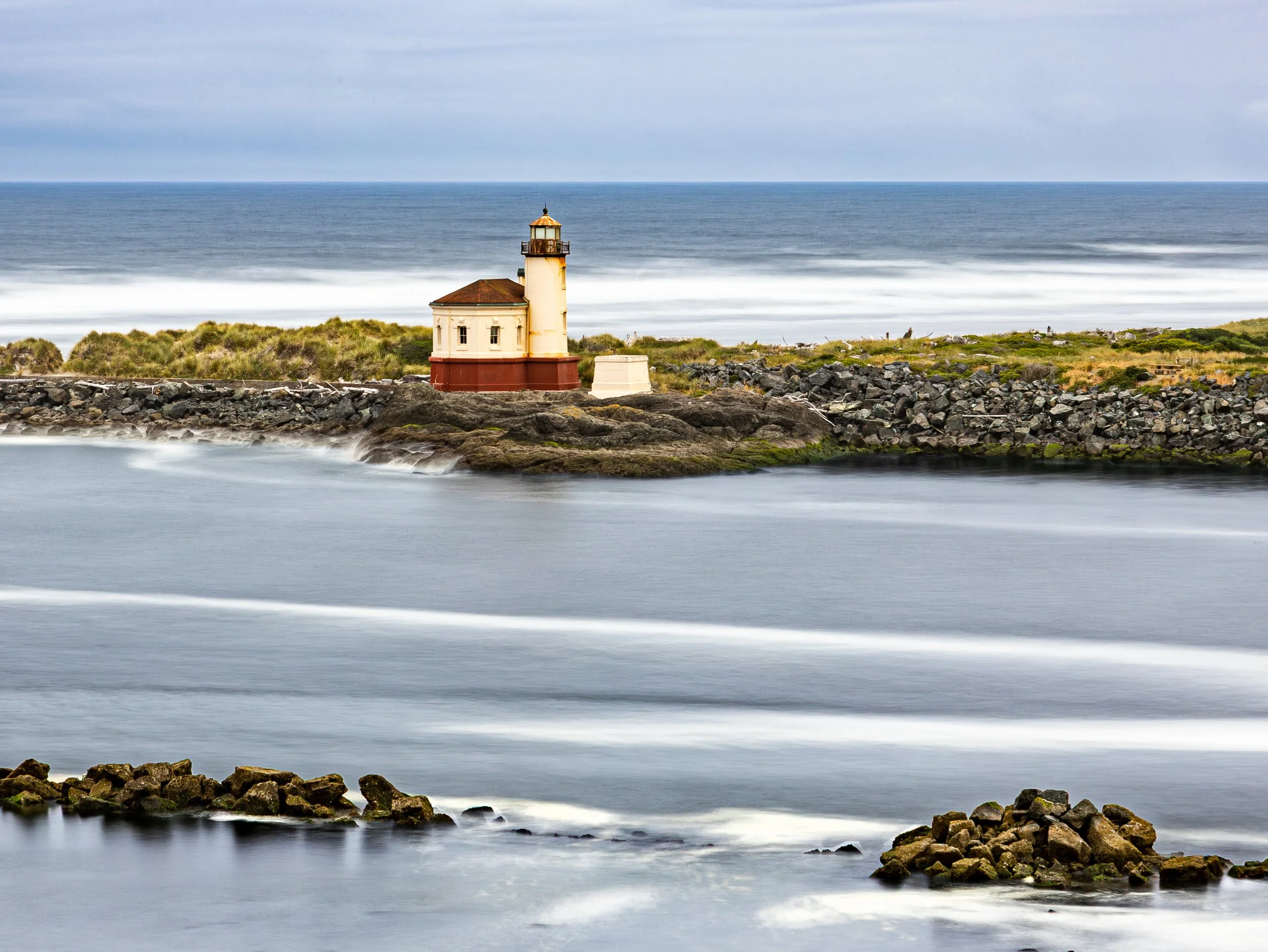 A 30 second exposure of the Coquille River and lighthouse
June 2026