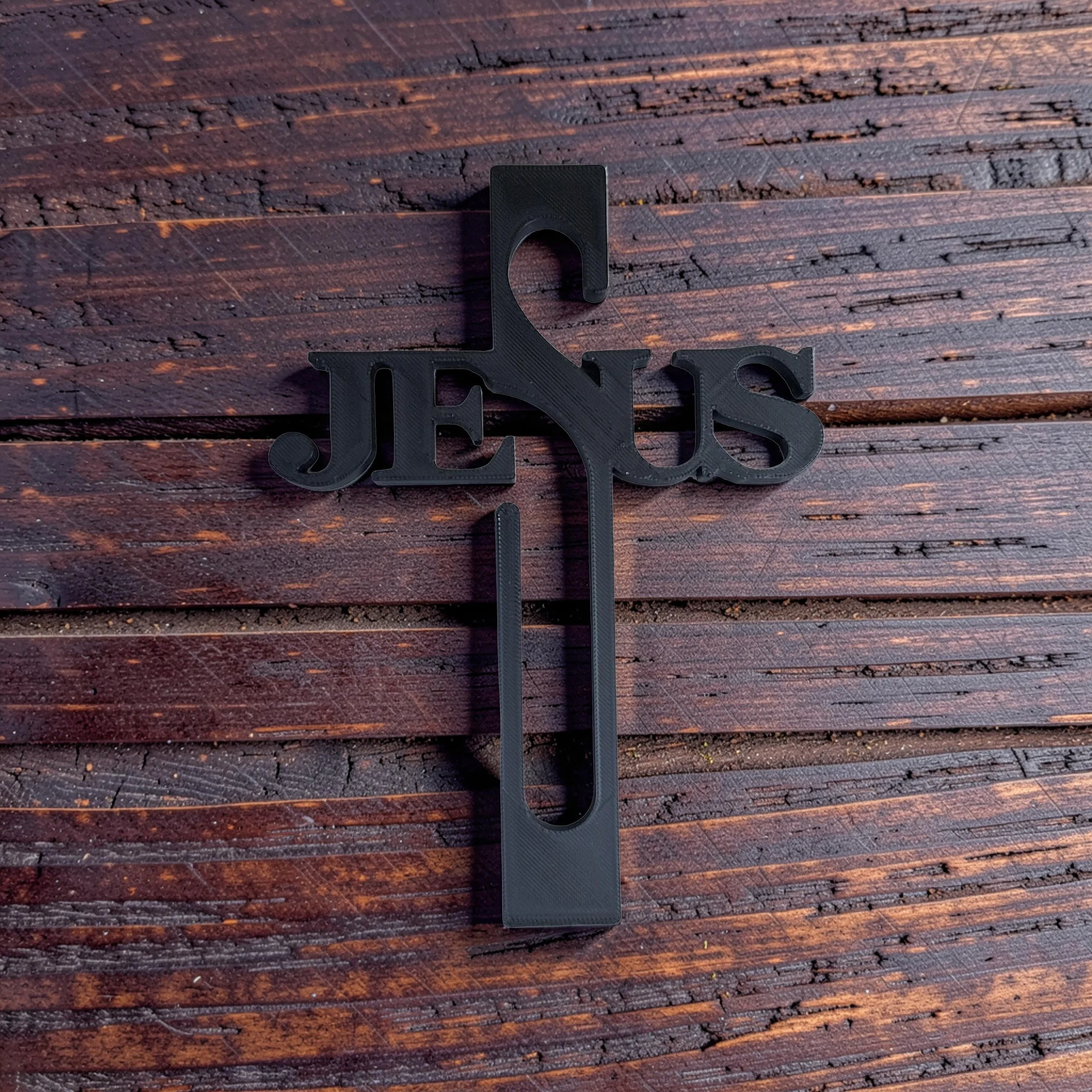 jesuscross2.jpg
