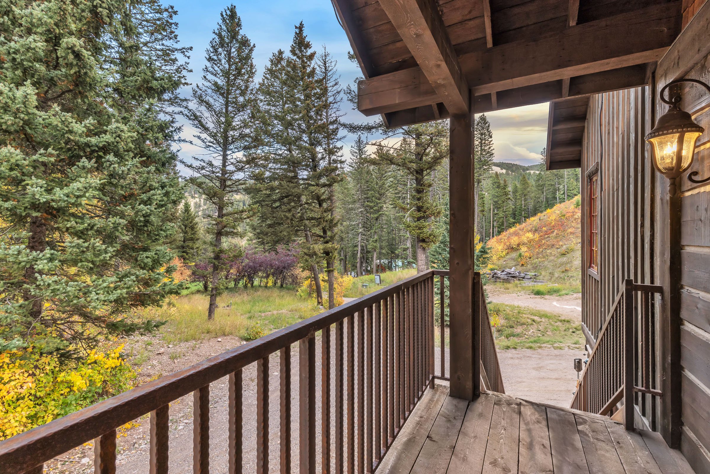 Web-141 Old Timber-006.jpg