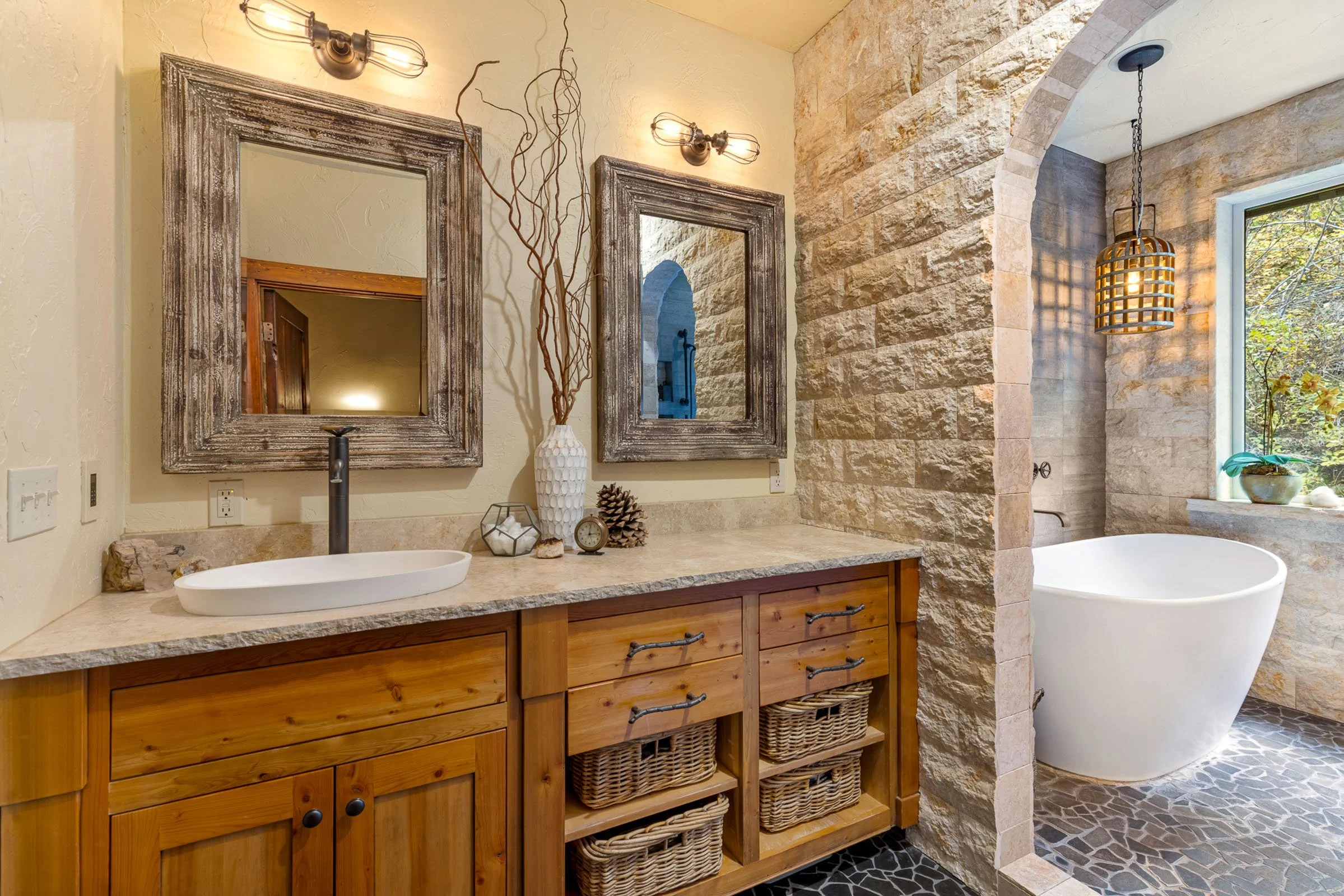 Web-141 Old Timber-068.jpg