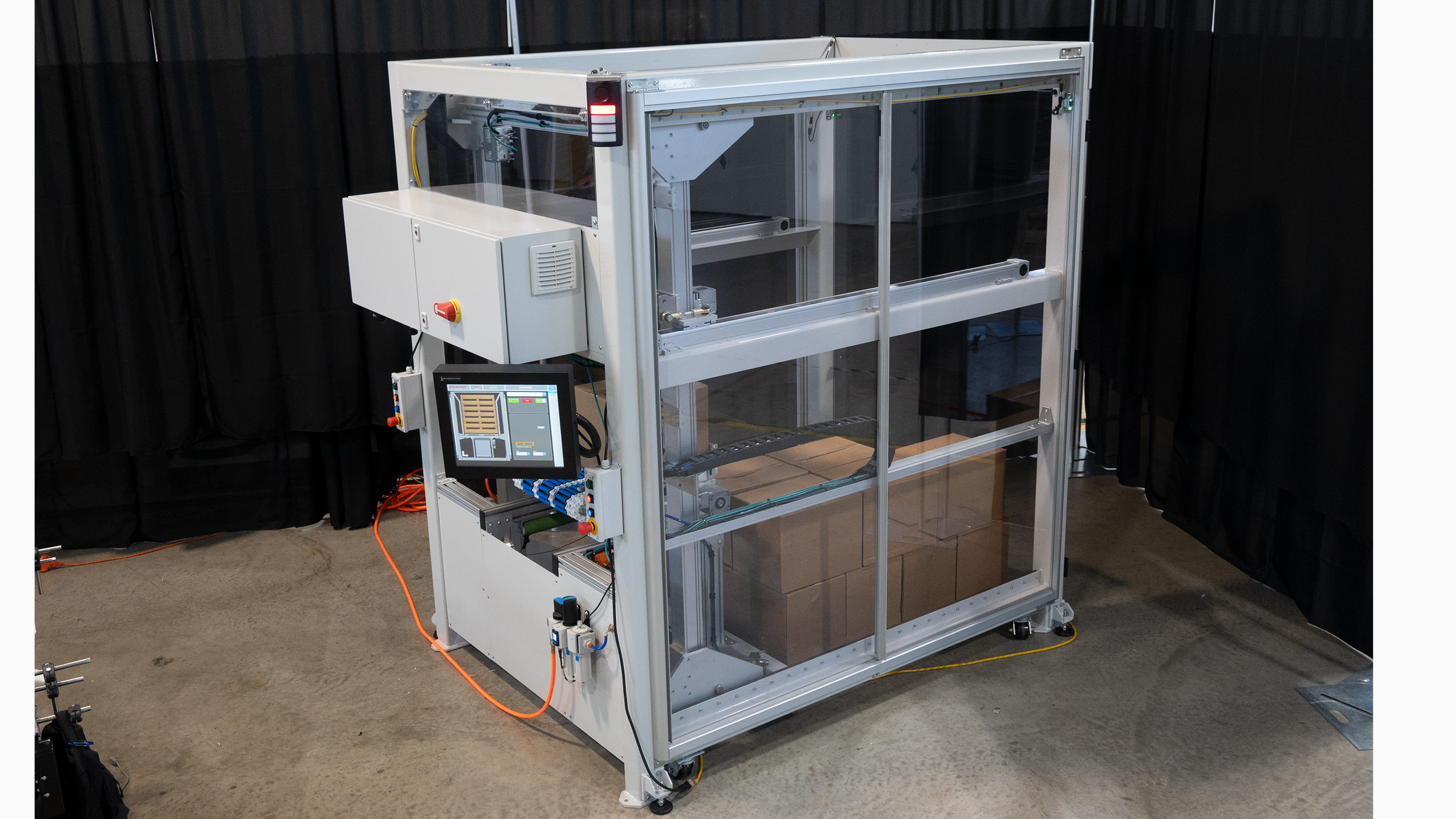 The UNO mobile, compact palletizing solution