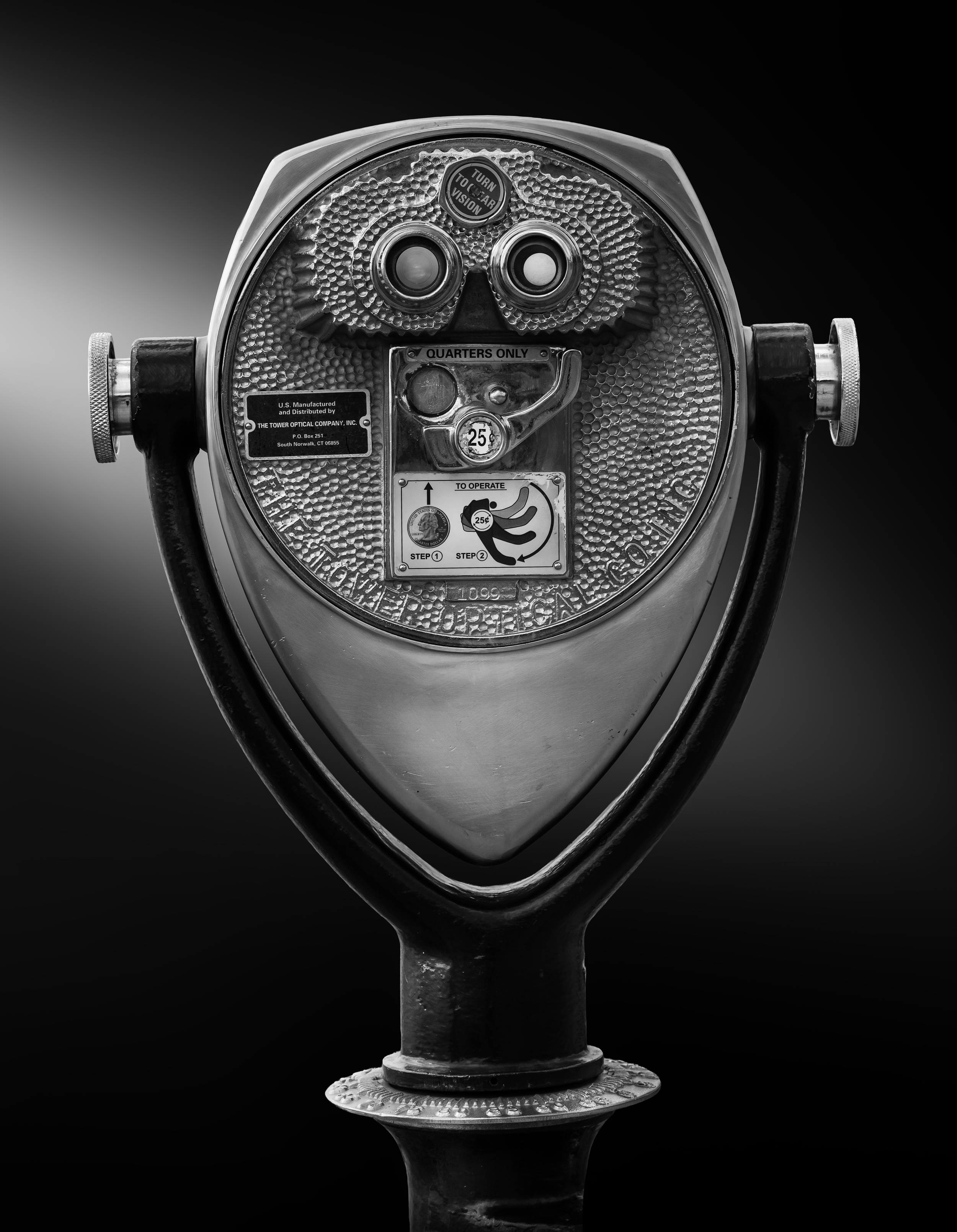 Double  vision BNW.png