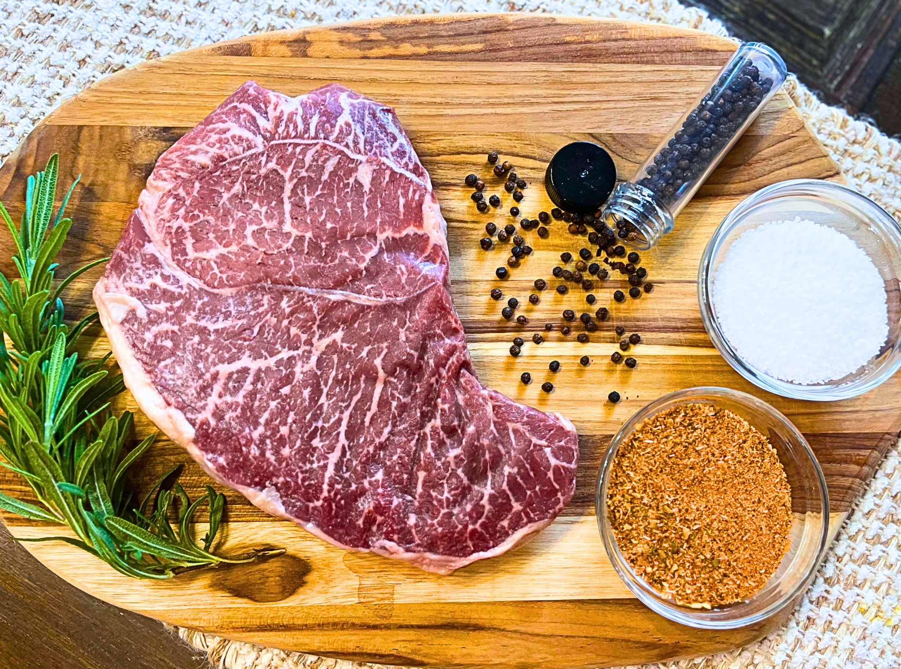 Round Tip Steak | 1" Thick Cut | 16+ oz