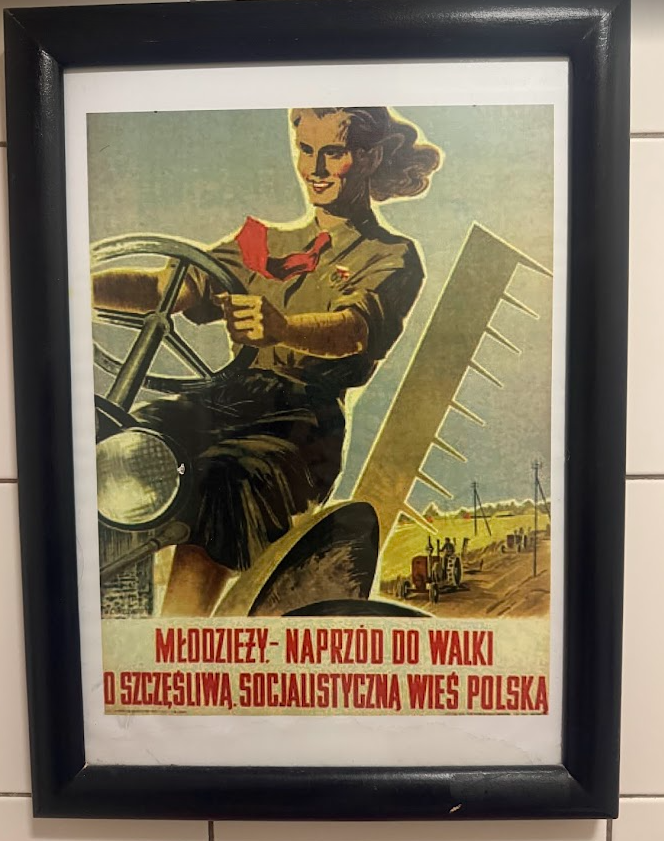 Propaganda Poster in PRL Klubo