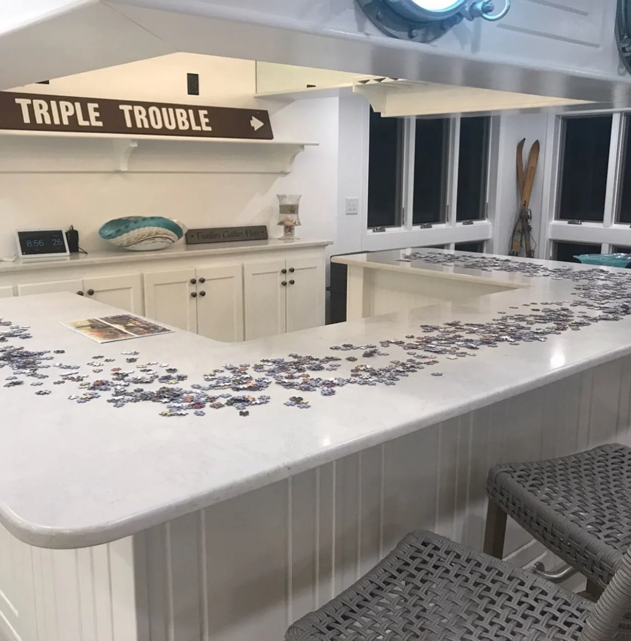 jack-of-puzzles-puzzle-process-48000-piece-puzzle-1.jpeg