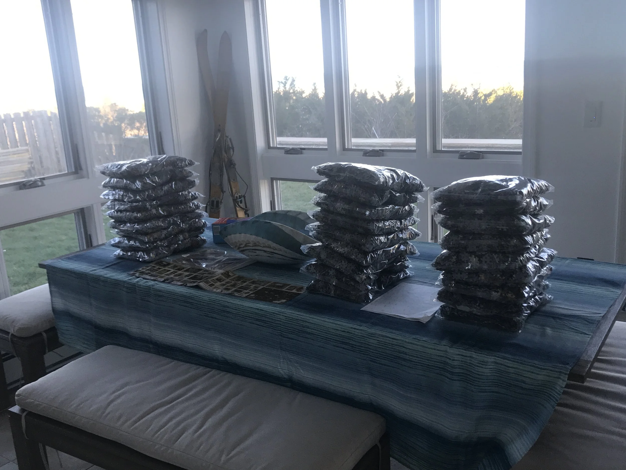 jack-of-puzzles-puzzle-process-54000-piece-puzzle-method-sorting.jpeg