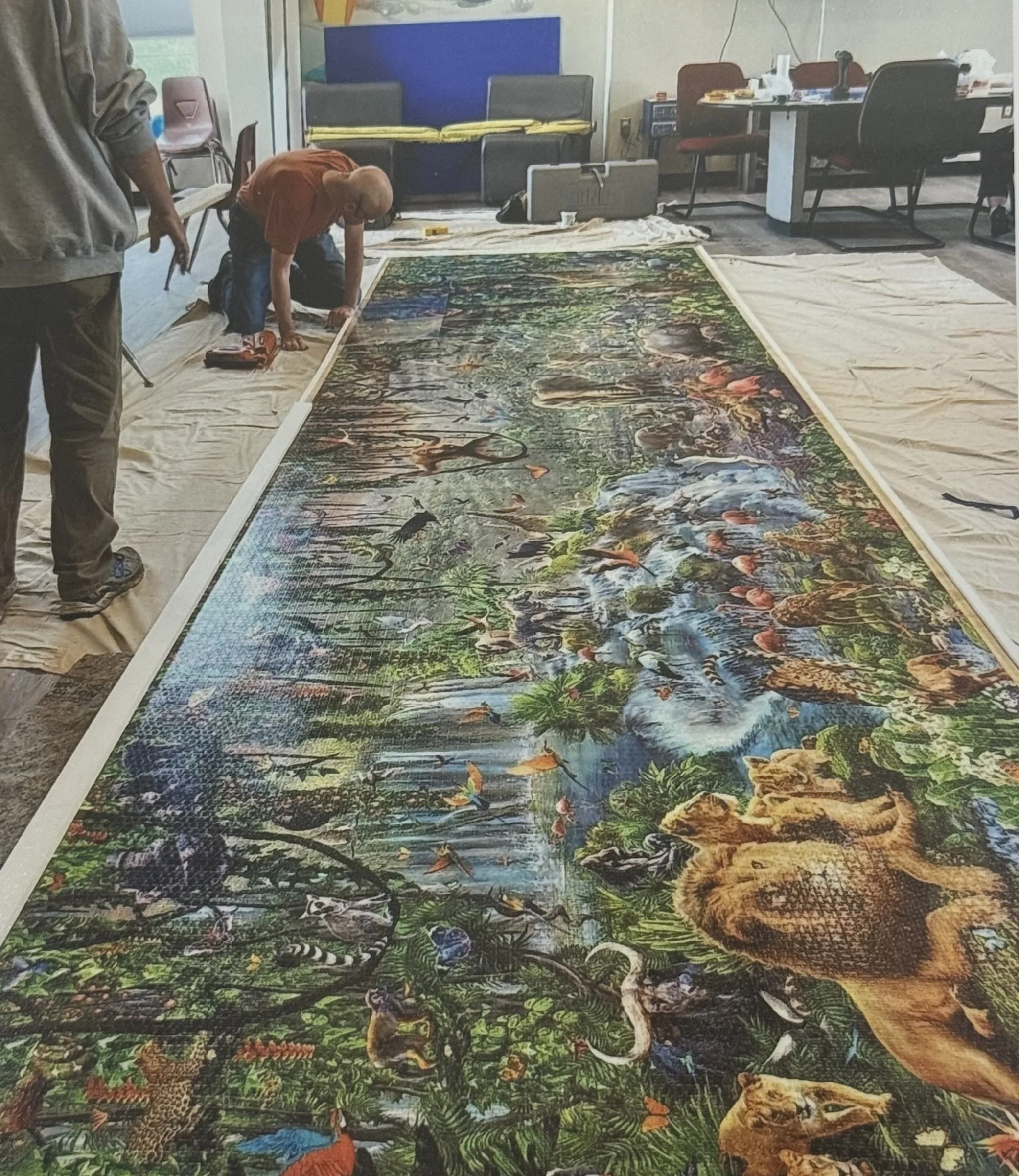 jack-of-puzzles-33600-piece-puzzle-process-2.jpeg