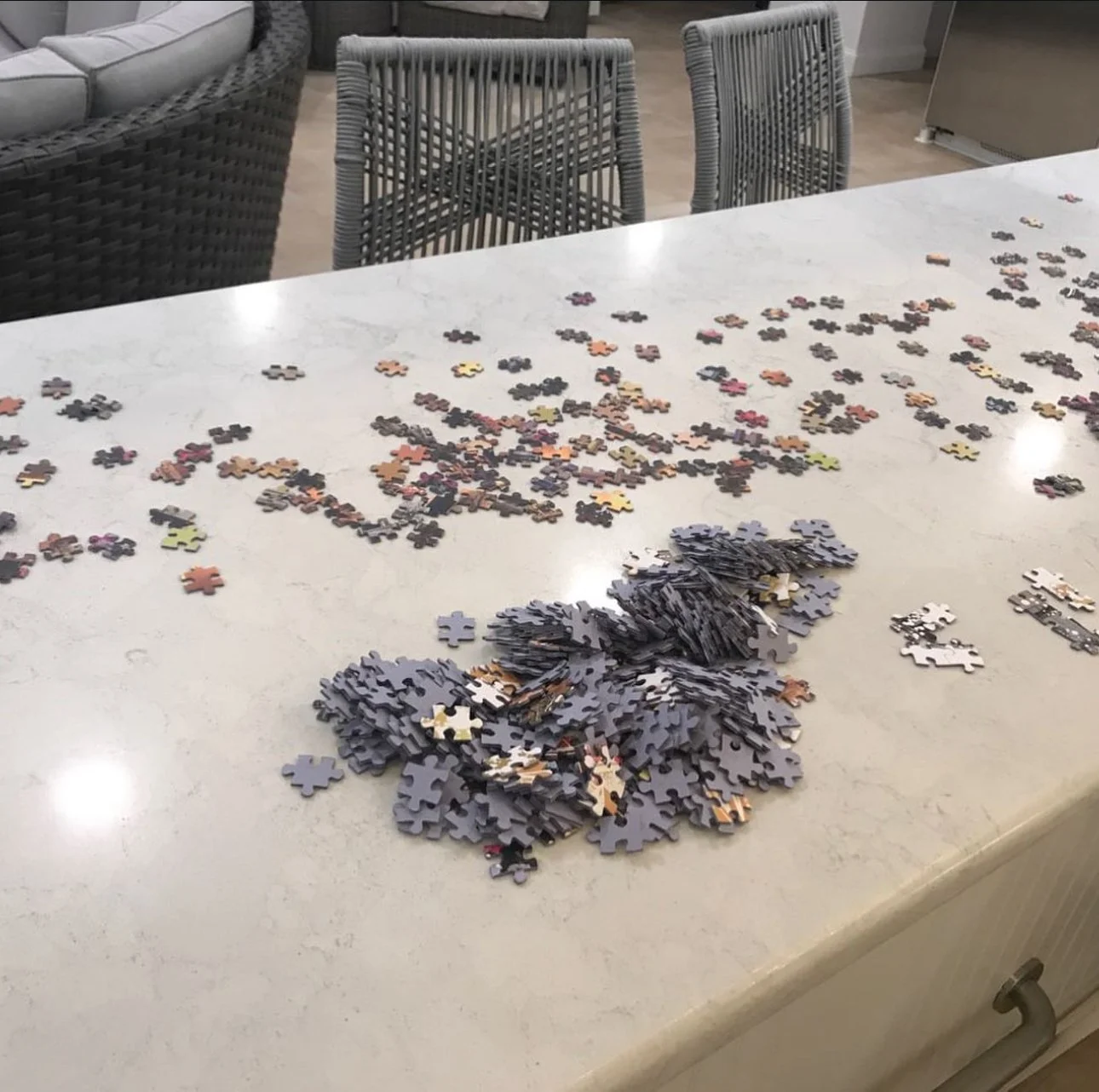 jack-of-puzzles-puzzle-process-48000-piece-puzzle-2.jpeg