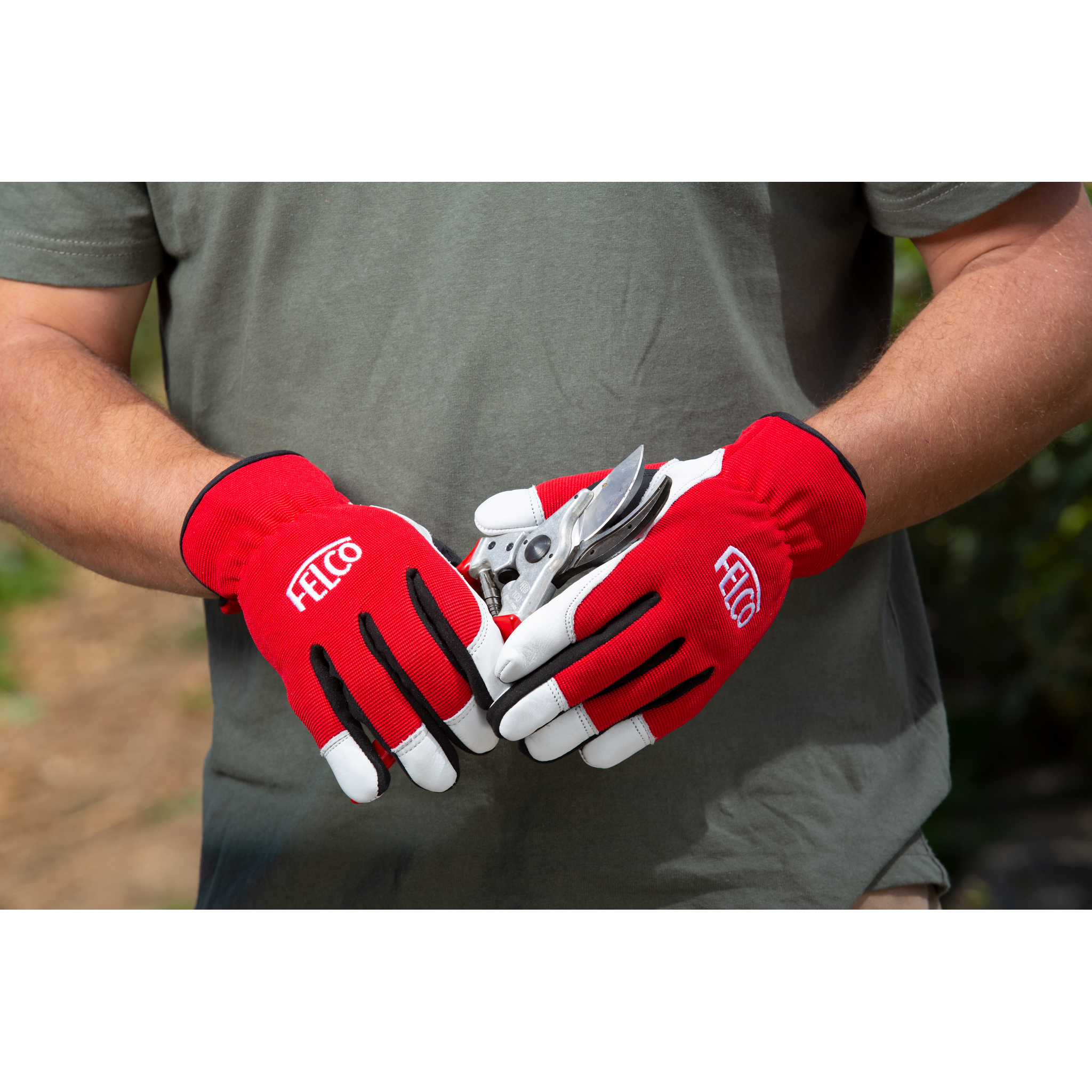 Square_packshots_PNG-FELCO+100_hands_F702_2404.png