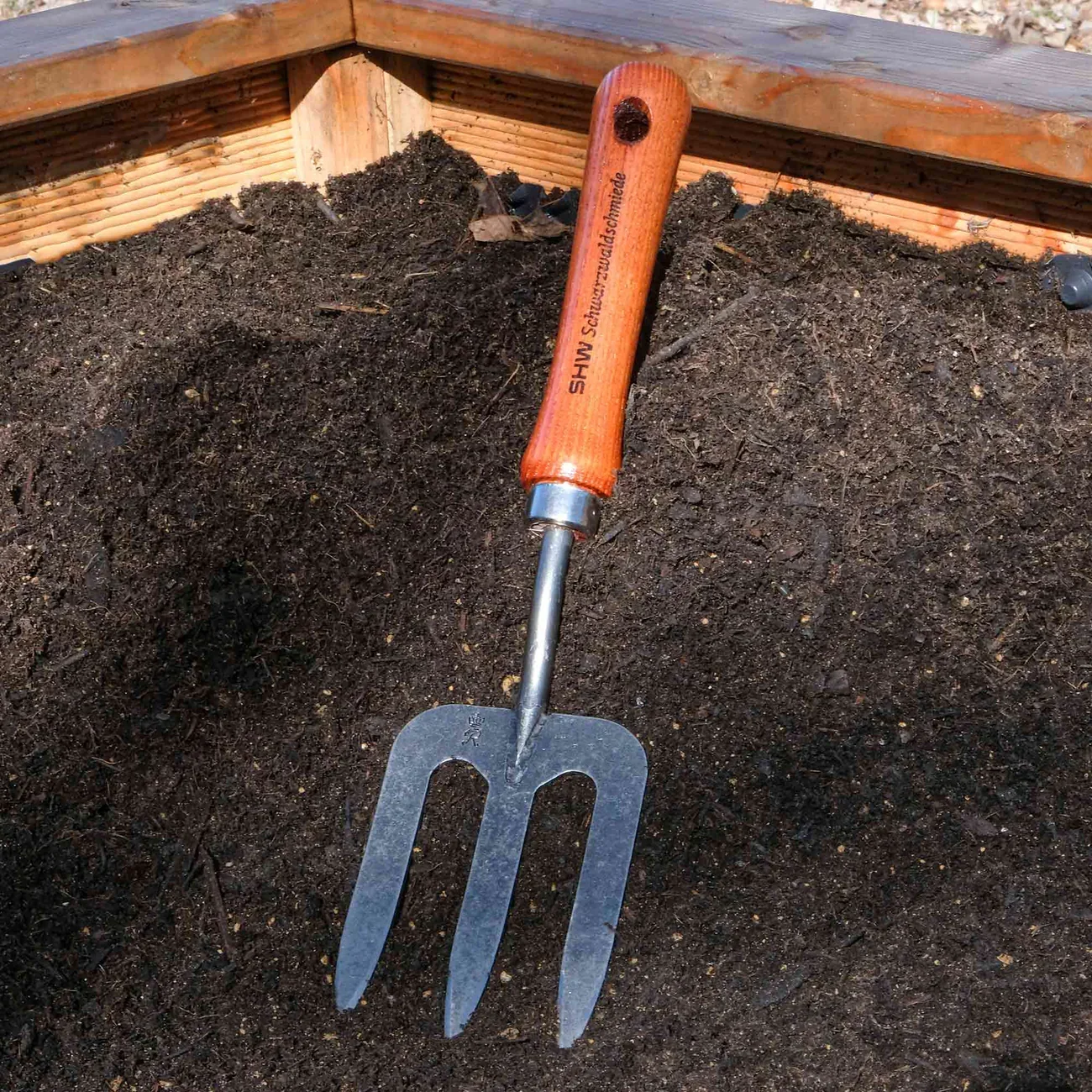 56109_rex_handhgabel_klein_hochbeetgabel_mood.jpg.webp