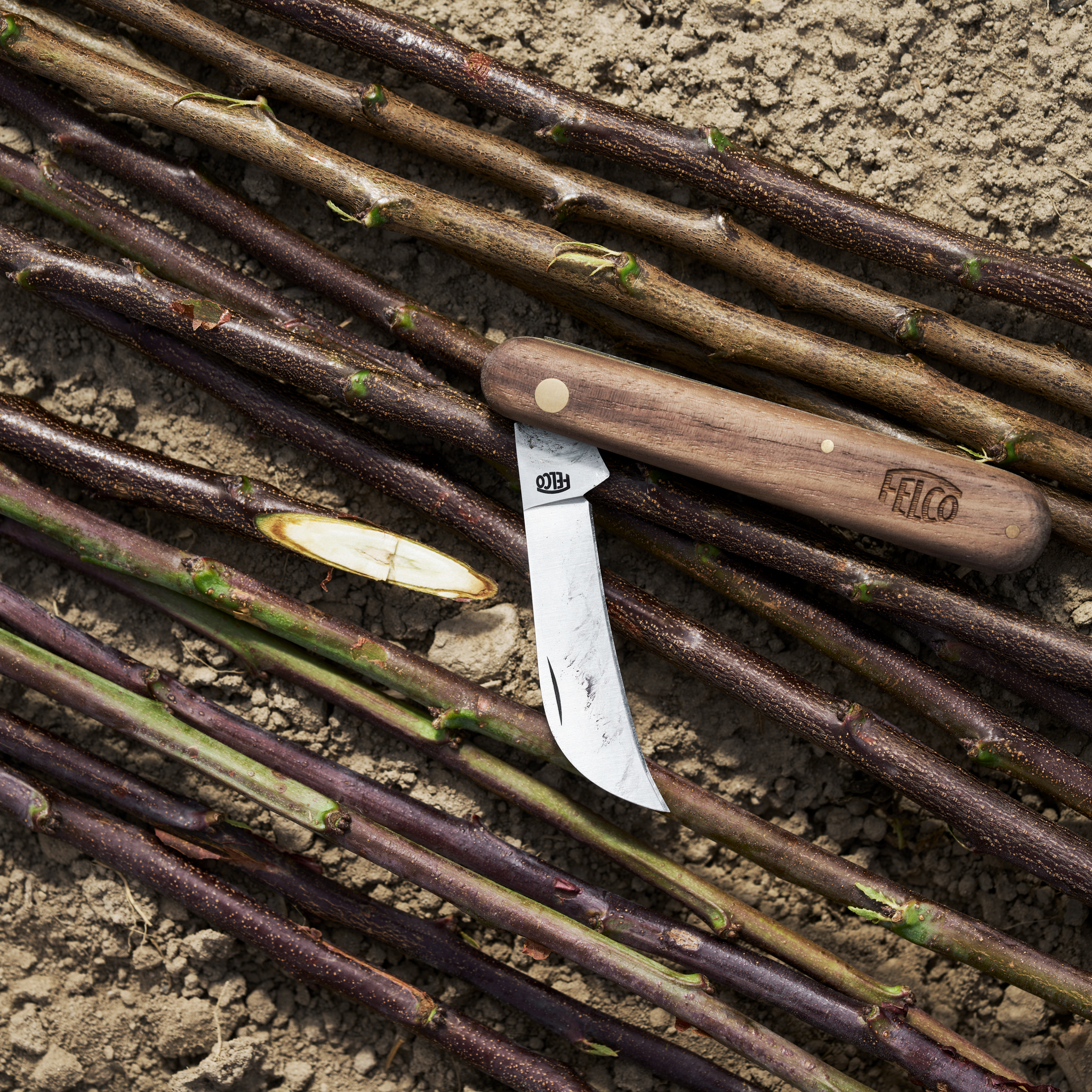 Square_in use_PNG-FELCO 511 - in use 12.png