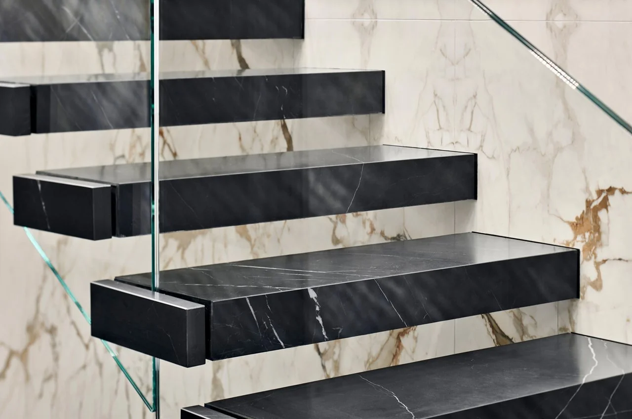 The stairs are was designed so that the porcelain cladding could be replaced regularly when other displays were updated.
