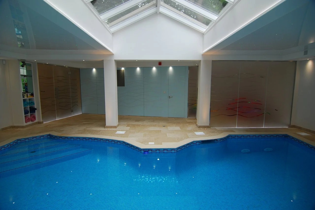 New pool enclosure glazed roof