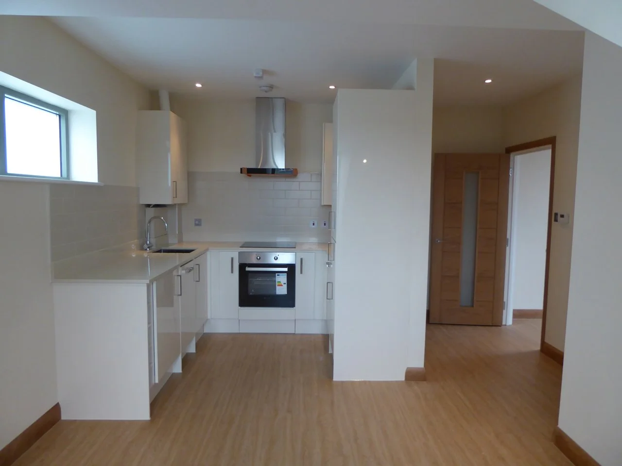 Finchley-Central-Top-Floor-Flat-Kitchen.jpg