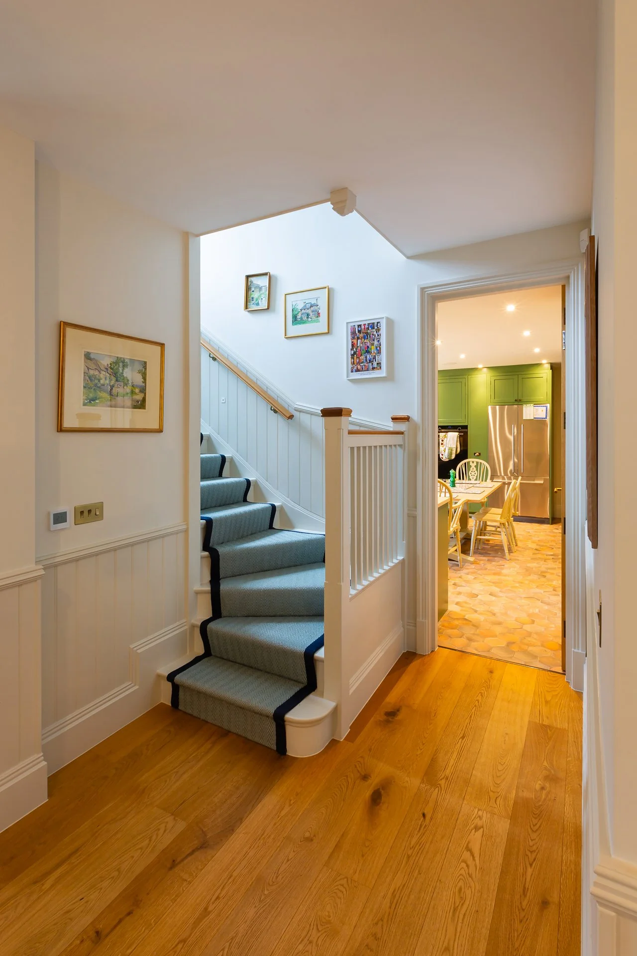 Temple-Fortune-Lane-Hallway.jpg