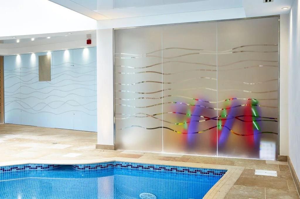 New pool enclosure glazed screen