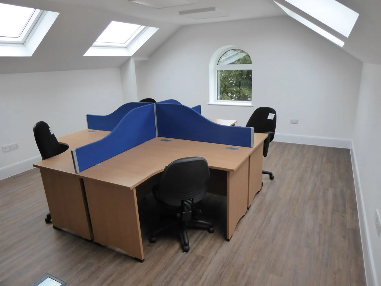 Attic-office-room.jpg
