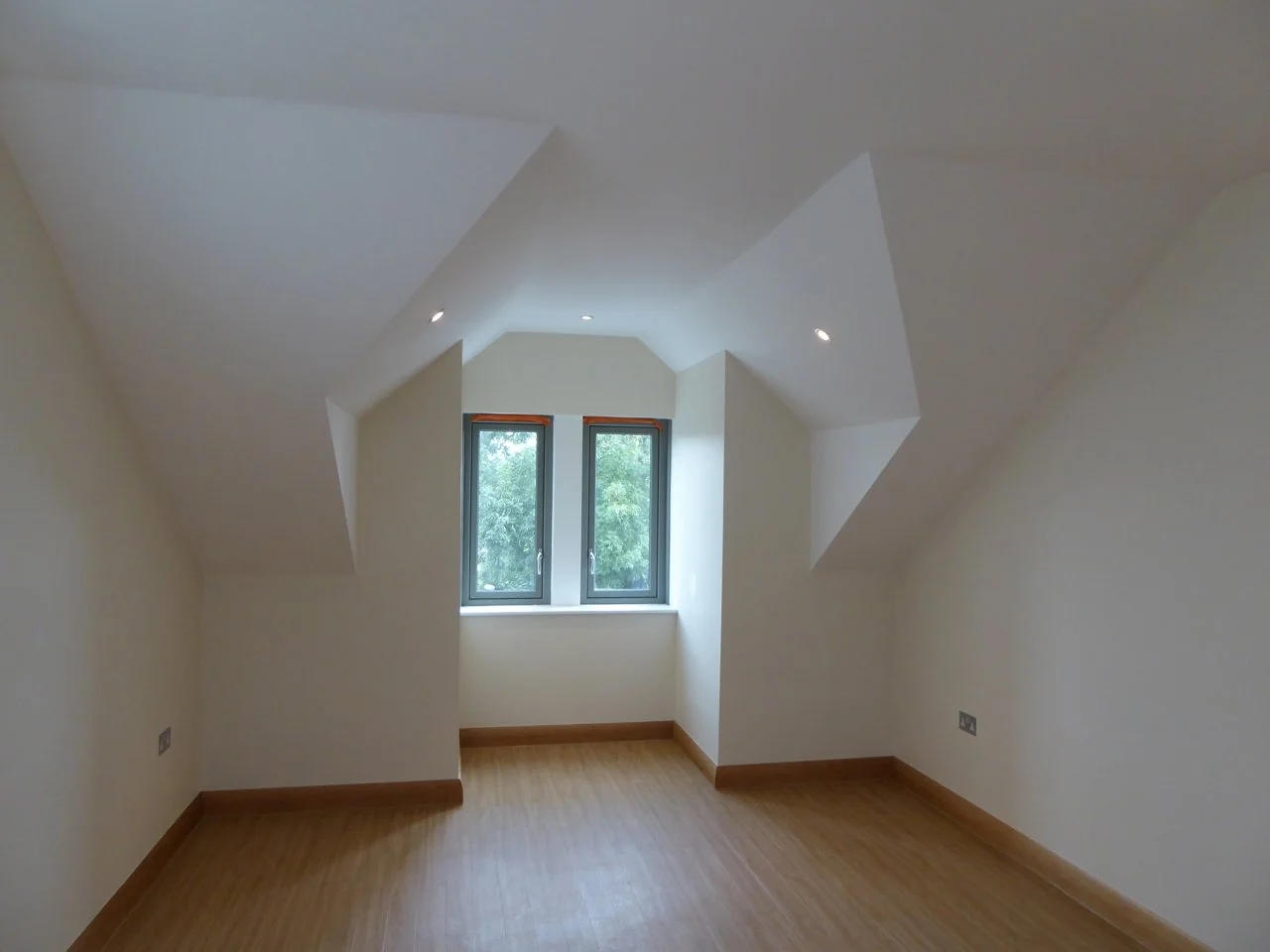 Finchley-Central-Flats-Dormer-Window.jpg
