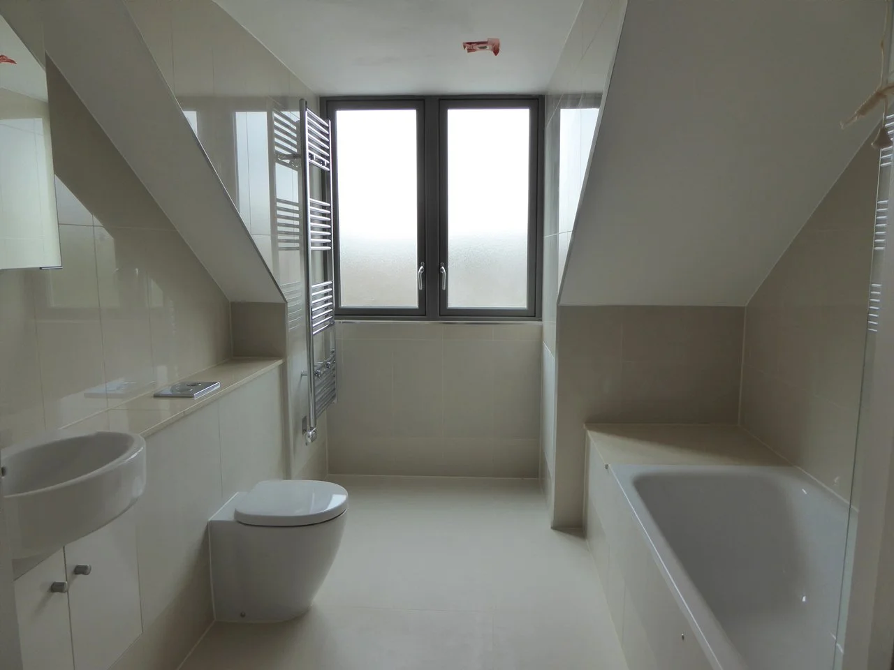 Finchley-Central-Top-Floor-Flat-Bathroom.jpg