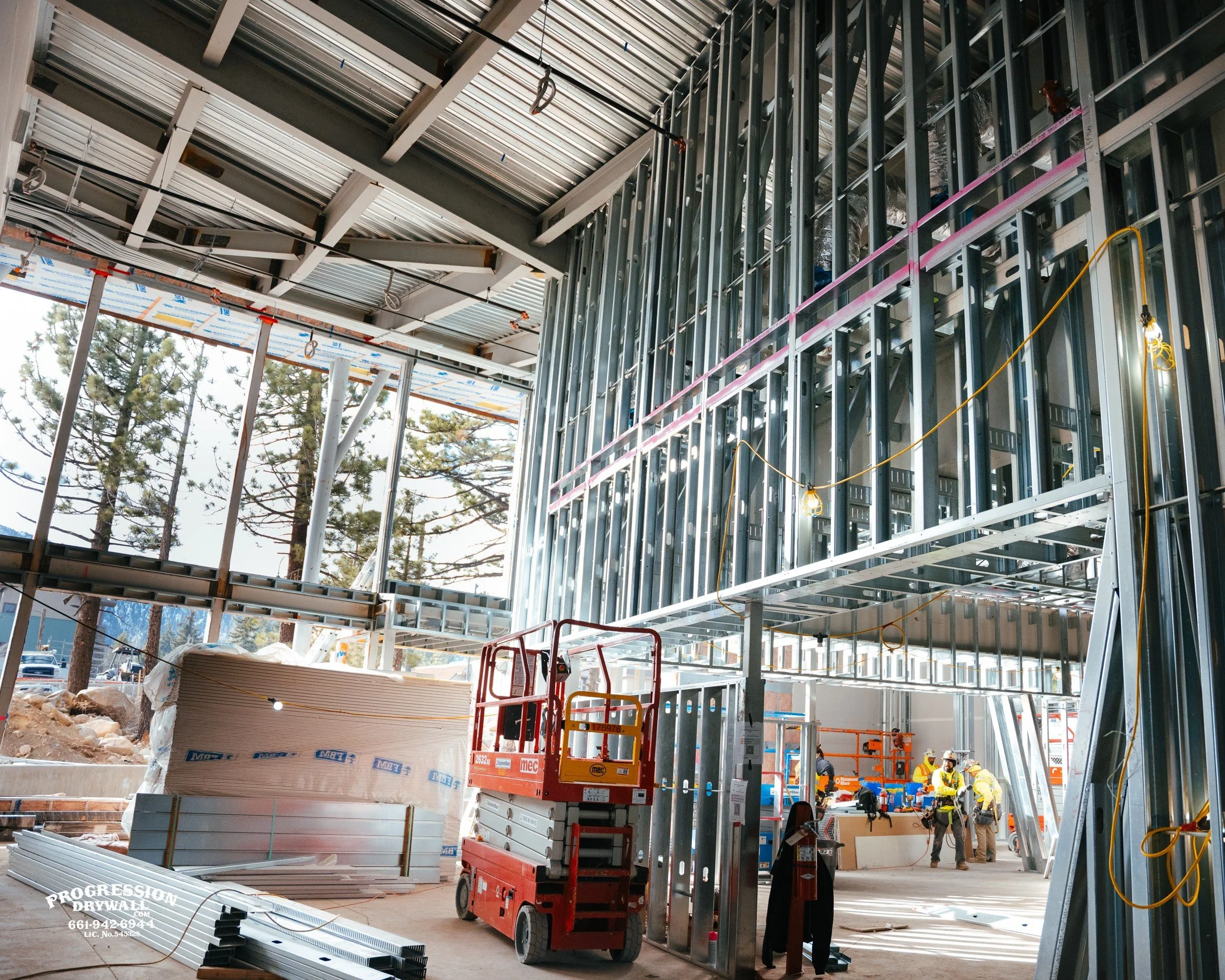 Mammoth Lakes Civic Center 12.jpg