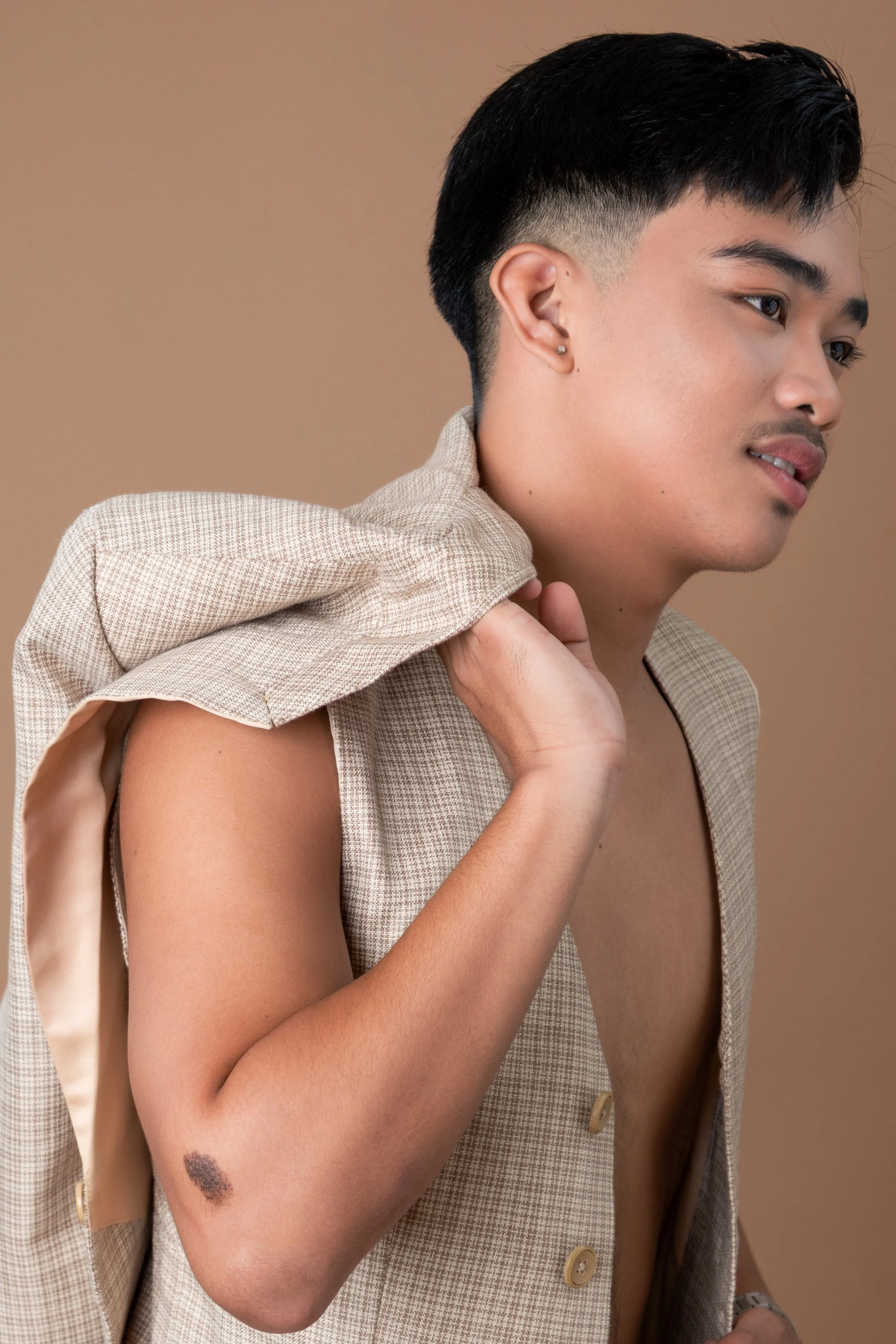 portrait shoot 2.5.26-976-Edit.jpg