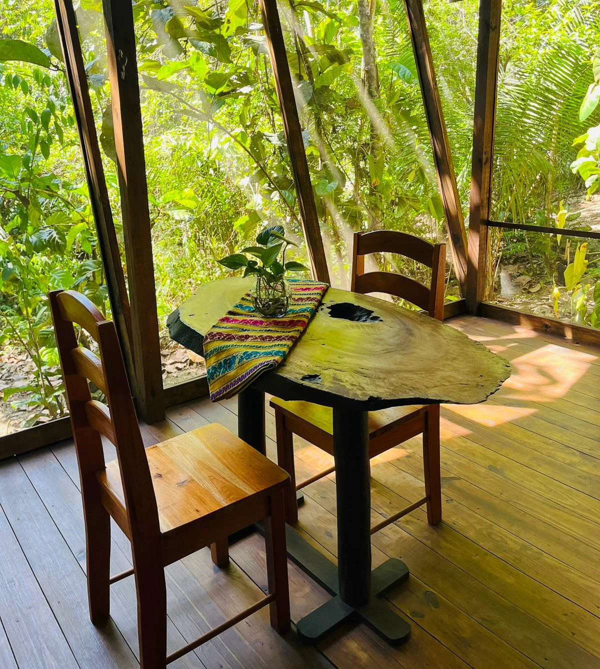 Cabin 2, Dining area with a view