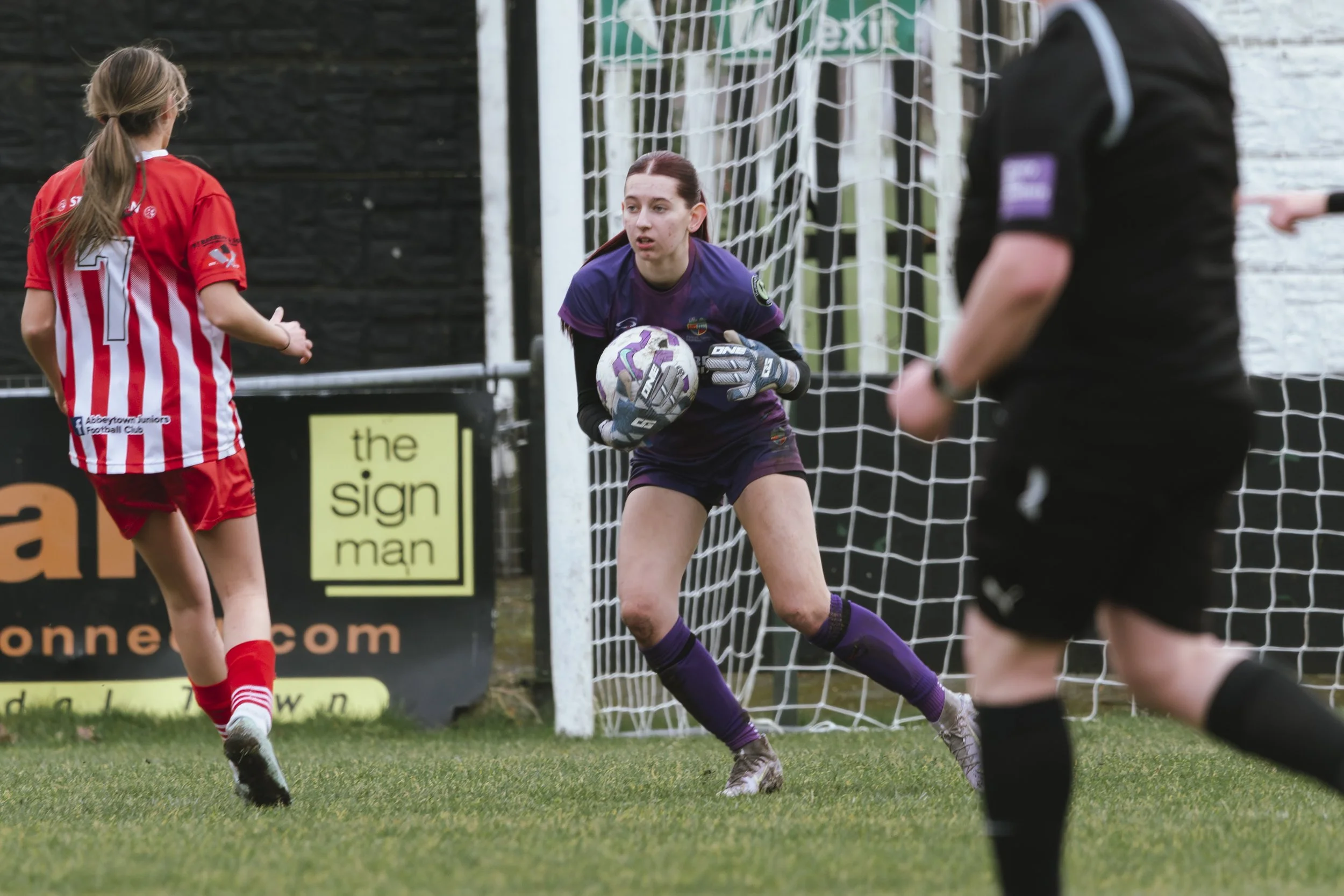 KENDAL-TOWN-LADIES-VS-ABBEYTOWN-LADIES-01022026-DANIEL-TOAL-PHOTOGRAPHY-6269.jpg