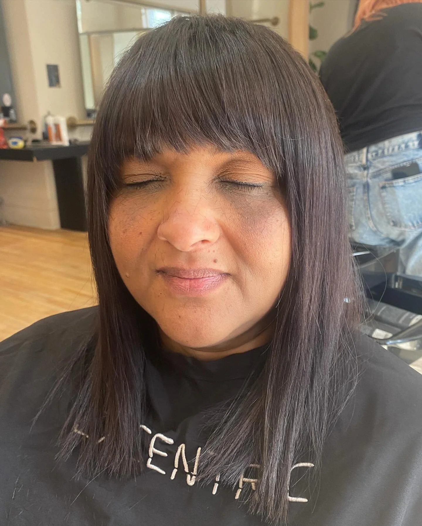 Fringe created with Esihairpro extension and instant length 😍⁠
.⁠
Ask for Adi⁠
@excentriconkloof⁠
@easihairpro.safrica⁠
( #📷 @adi_hairstylist_ )