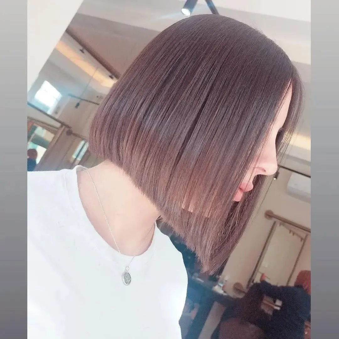 A women who CUTS her hair is about to change her life 💗⁠
.⁠
.⁠
Ask for Monique 🤩⁠
@excentriconkloof⁠
( #📷 @monique.swartz.967 )