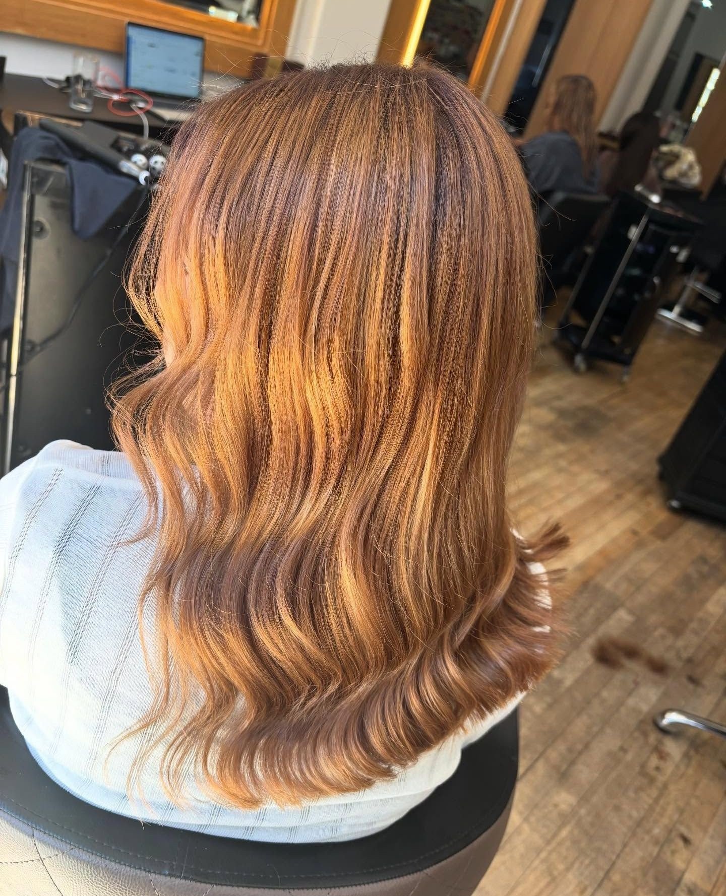 ⁠
💇🏽&zwj;♀️🍯⁠
.⁠
.⁠
Ask for Charne⁠
@excentriconkloof ⁠
@wellaprofessionals_sa ⁠
⁠
 ( #📷 @hair_by_charne27 )
