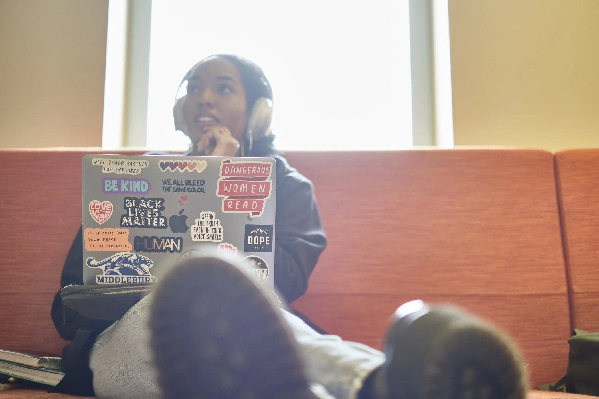 Commissioned and art directed photoshoots capturing authentic moments that highlight the campus and student experience (© Brett Simison)