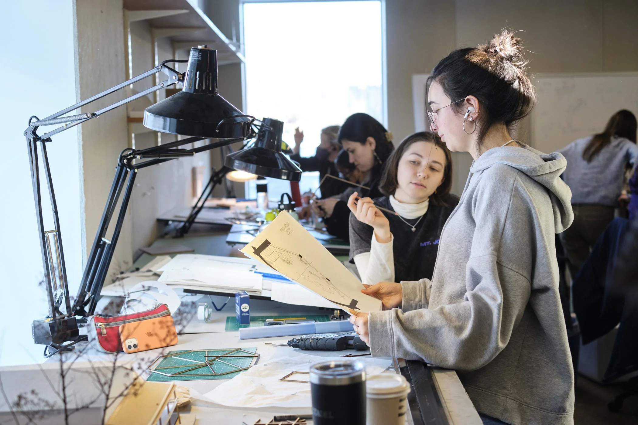 Commissioned and art directed photoshoots capturing authentic moments that highlight the campus and student experience (© Brett Simison)