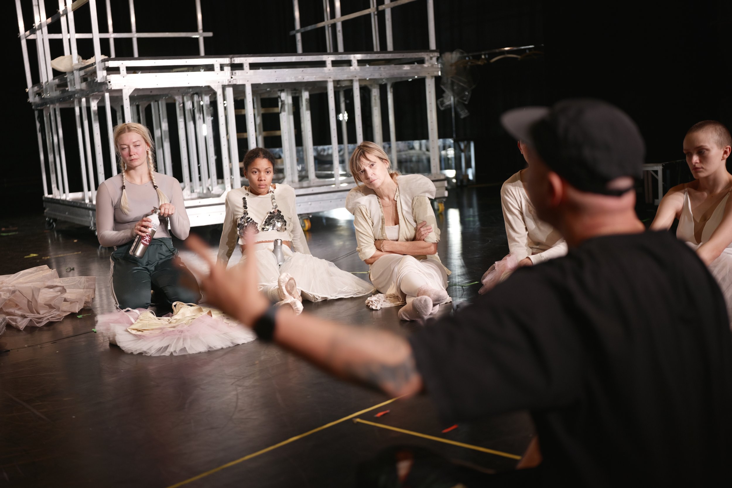 NITE - HOPE - Hamburg - Raw Stills - 1193.jpg