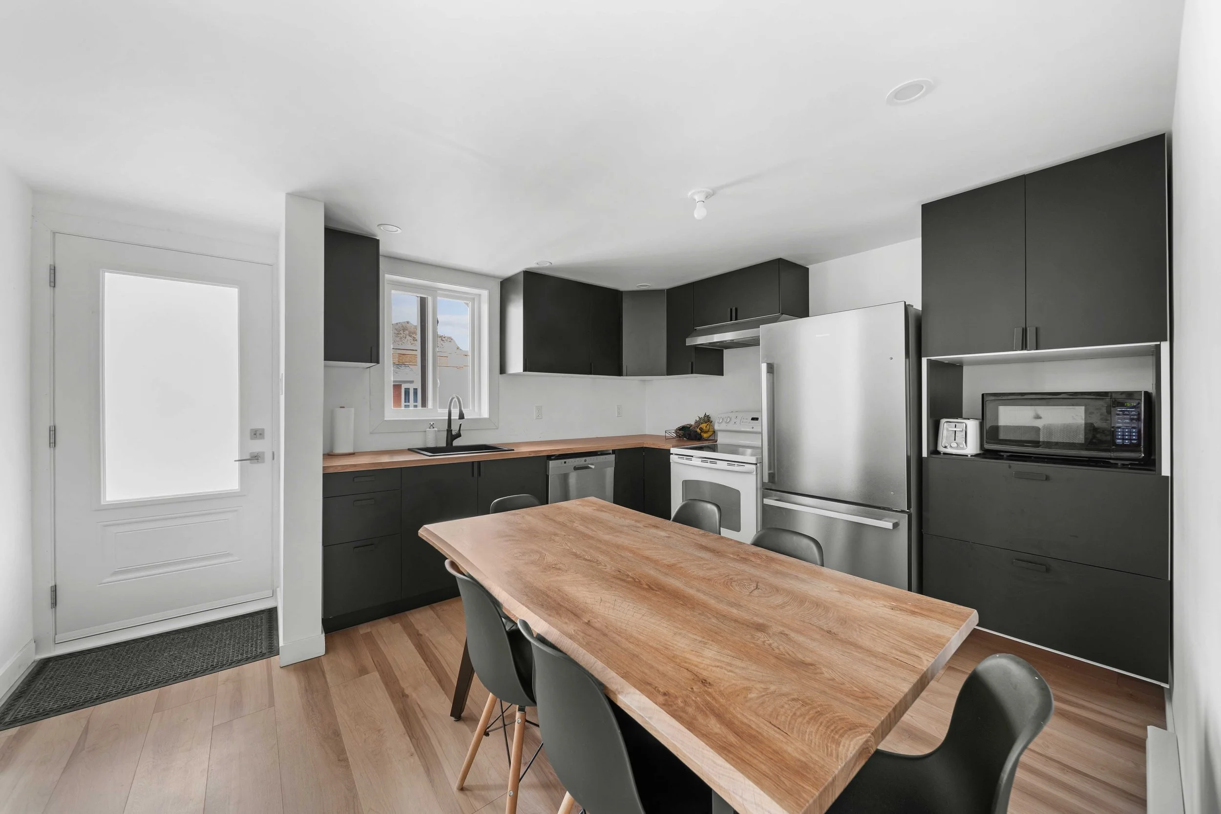 903 Rue Ste-Cecile_-6.jpg