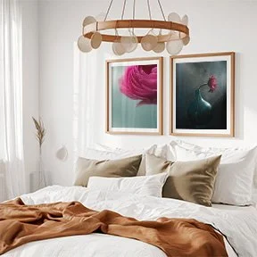 En Romance (Left)  Art Print