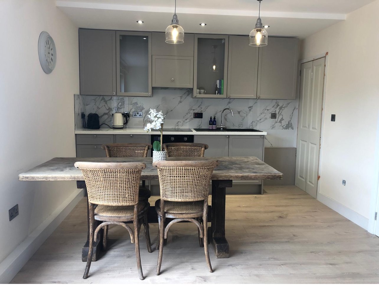Well-Appointed 2-Bedroom Apartment in the Heart of Forest Row