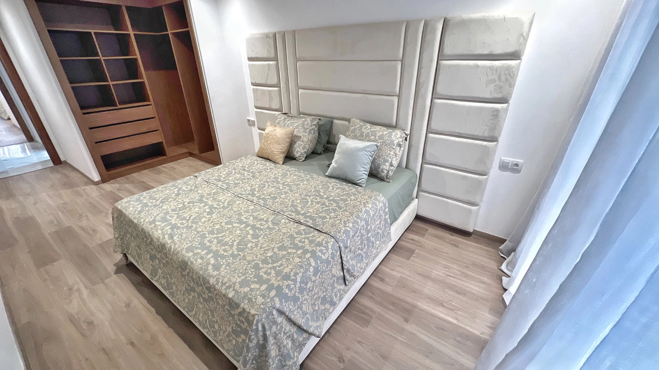 Guest Bed and Closet