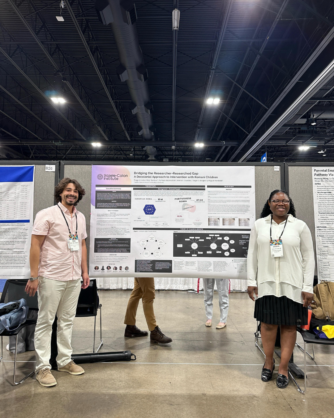 Durante a apresentação do poster na conferência