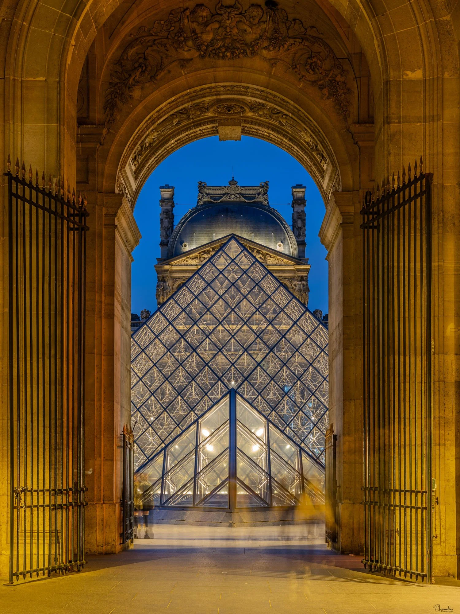 Lourve-2-Insta.jpg