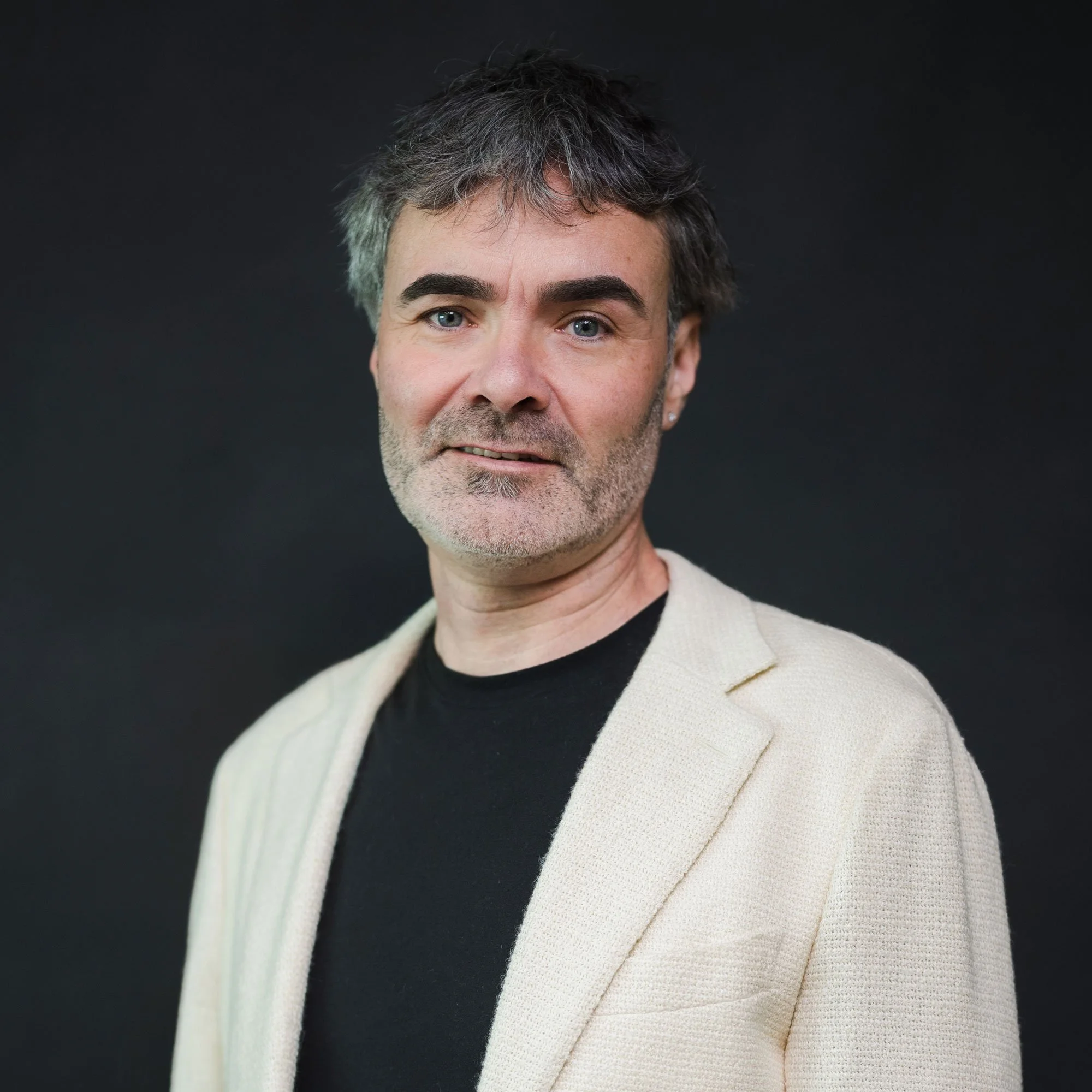 Alex Wood Hypnotherapist Head Shot