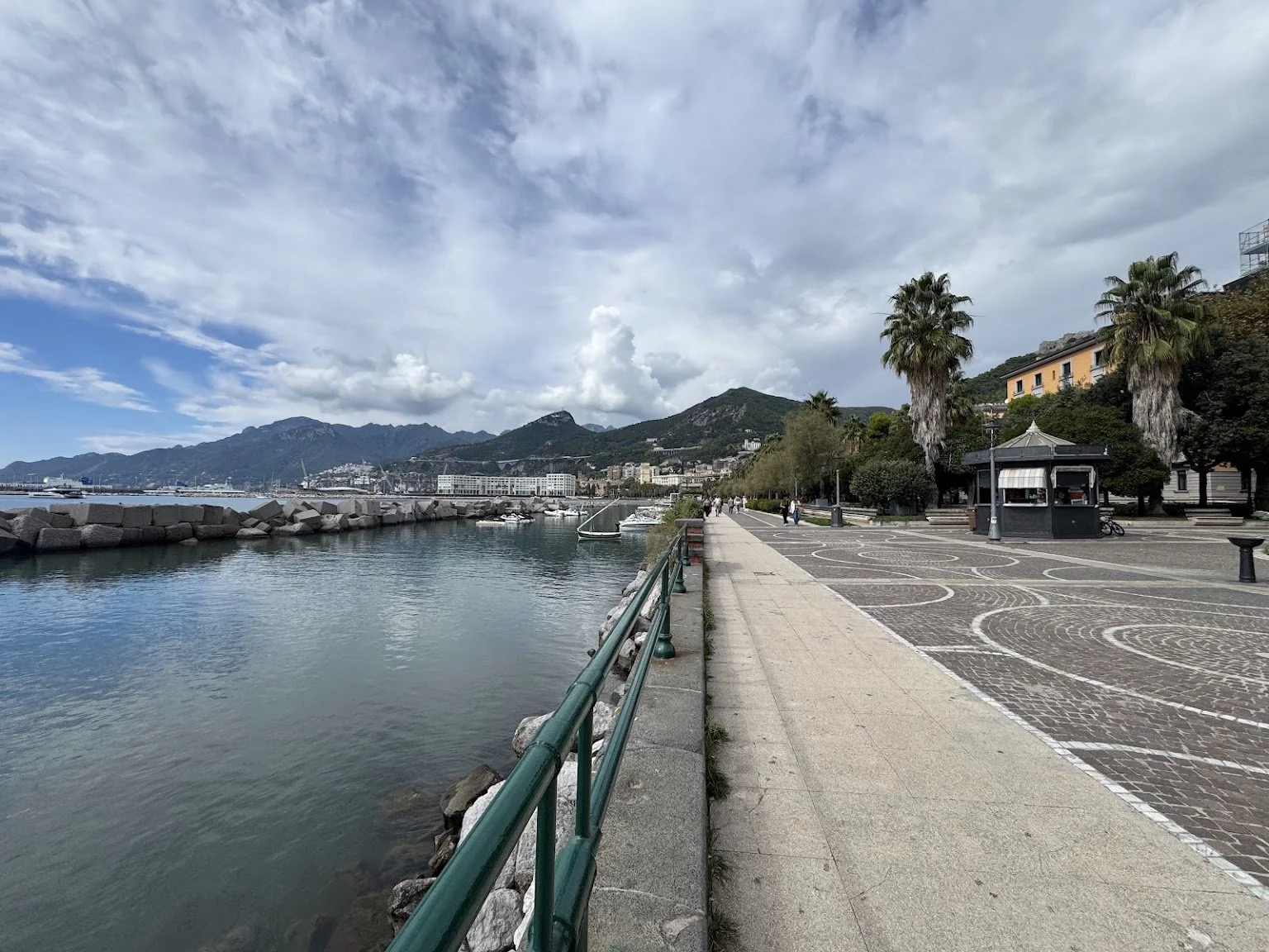 salerno11.jpg