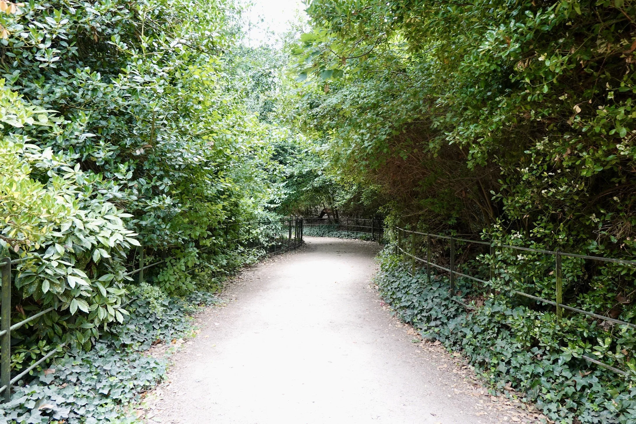 london-england-forkandfootpath-10.JPG